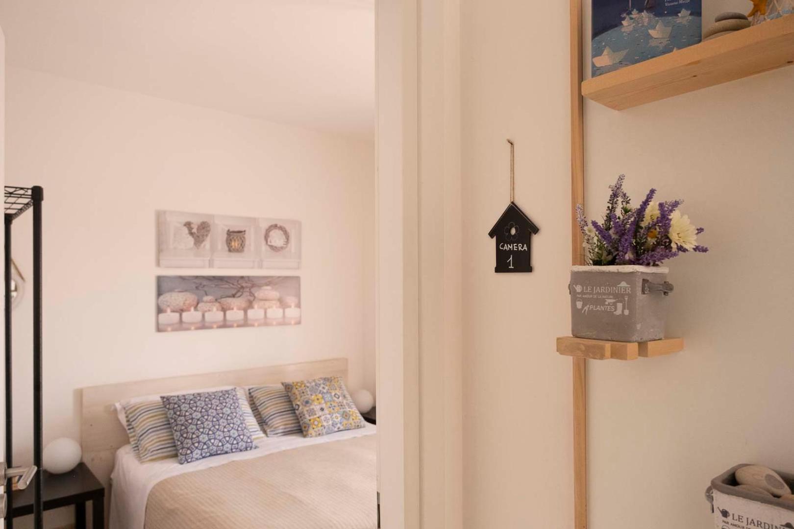 Three-Bedroom Apartment with Balcony photo 1