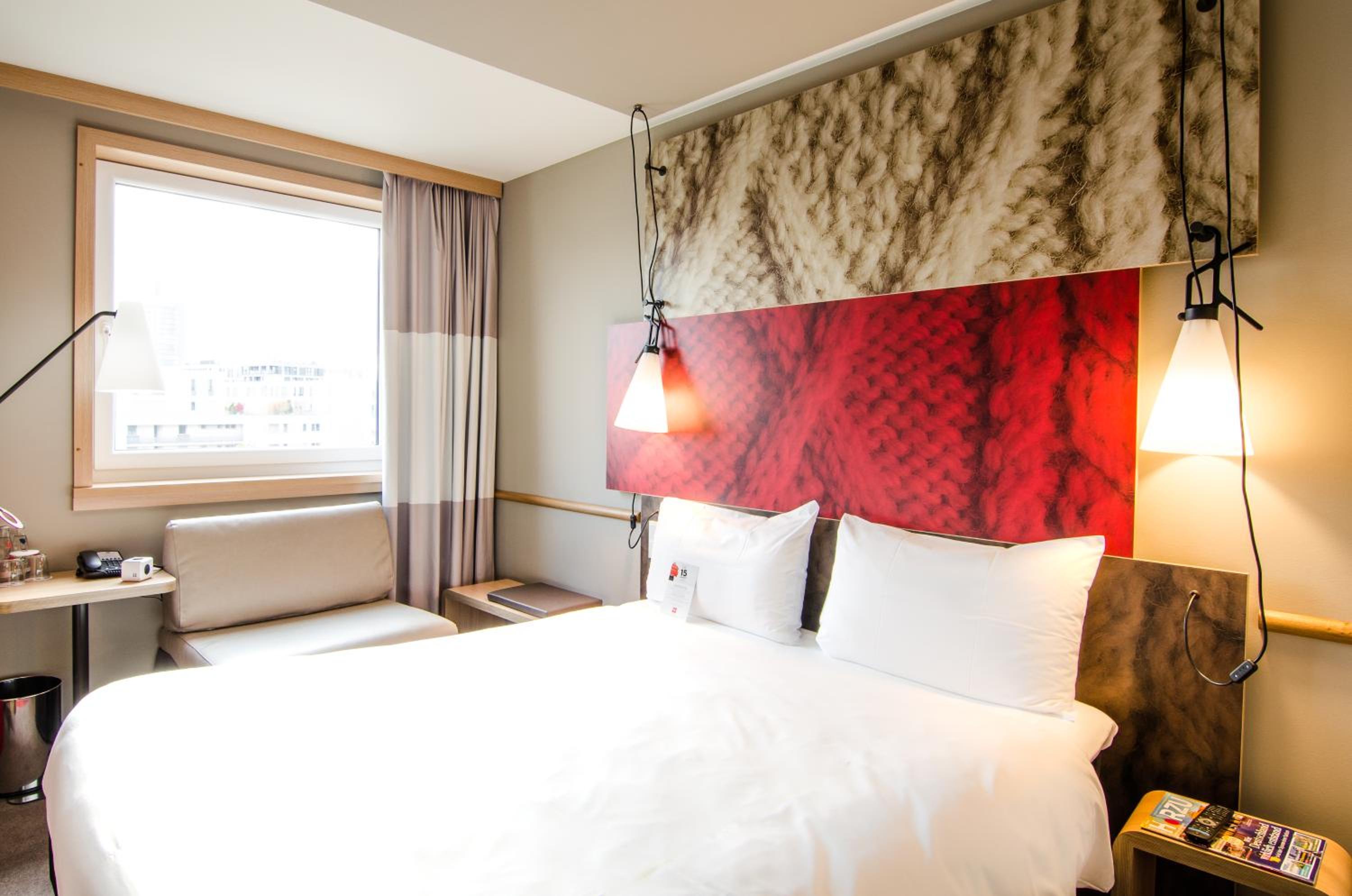 Double Room - Photo 5