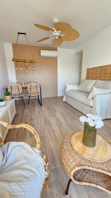 Two-Bedroom Apartment with Sea View photo 3