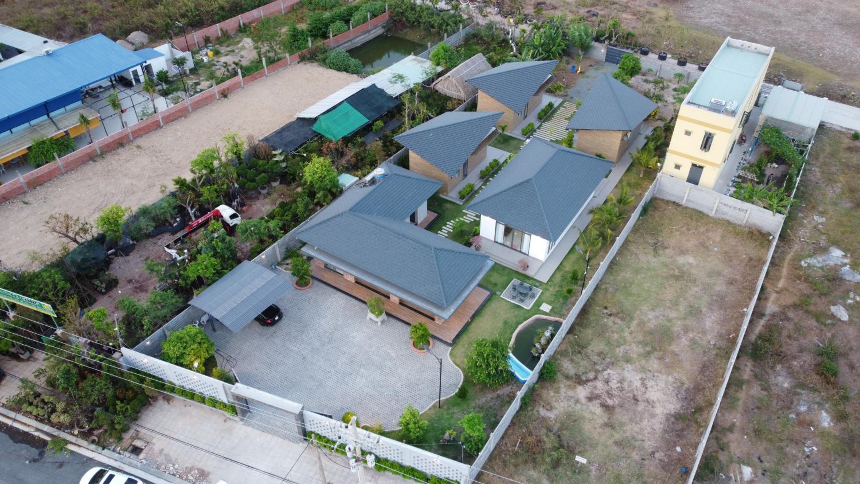 Villa photo 2