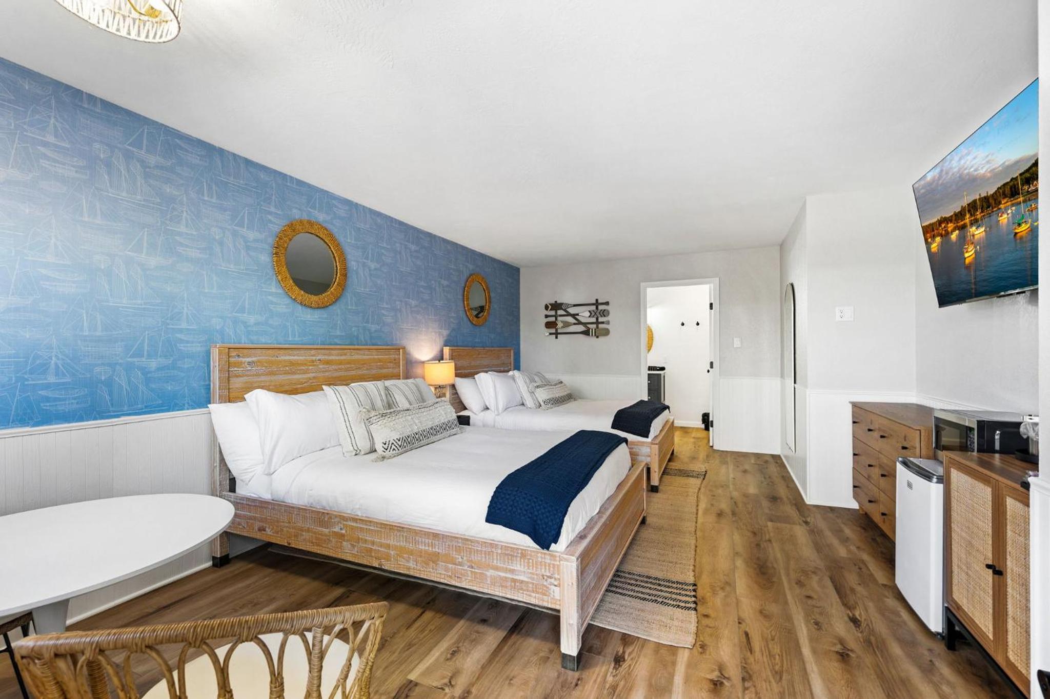 Large Double Room - Photo 13