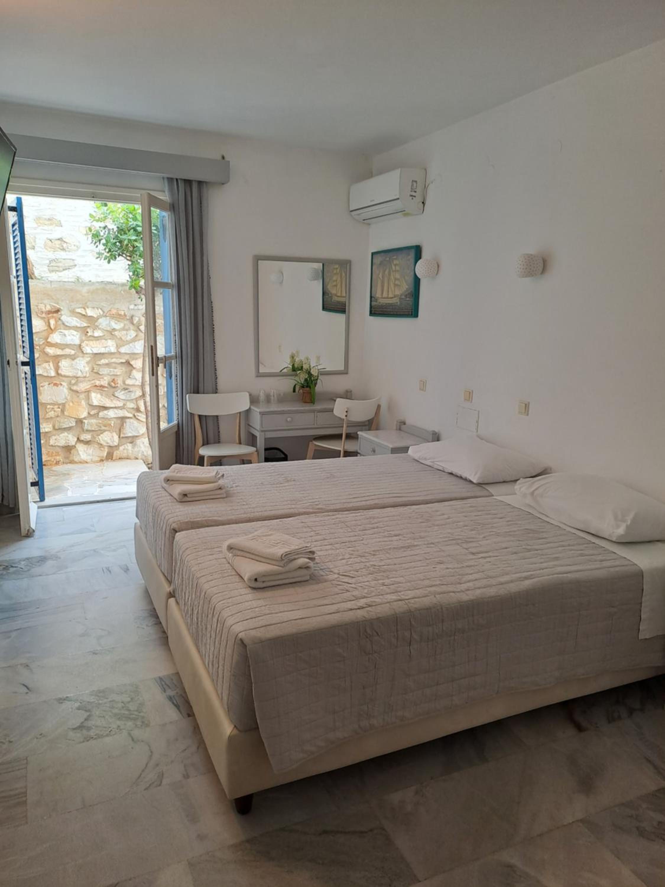 Economy Double Room