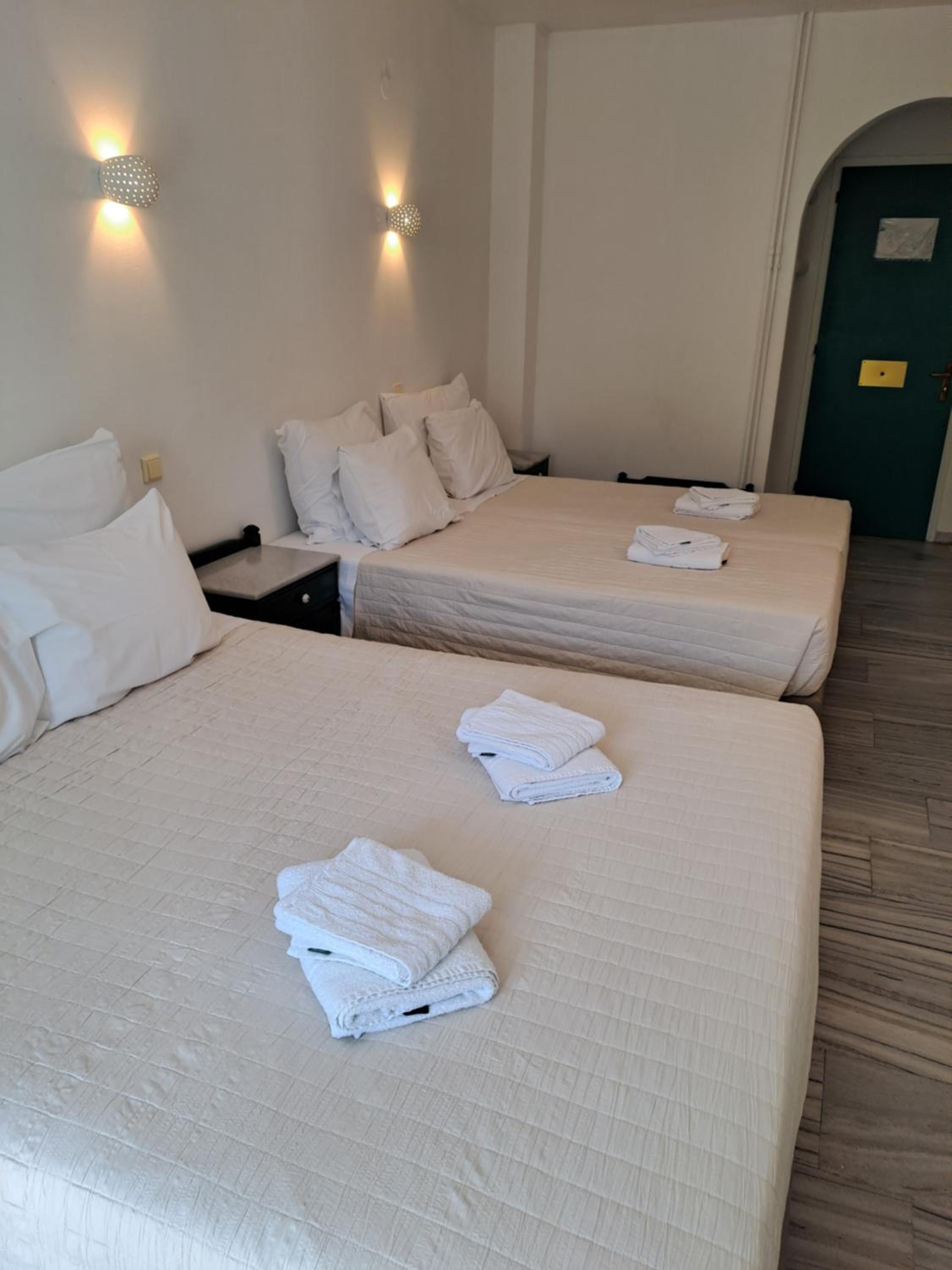 Quadruple Room photo 3