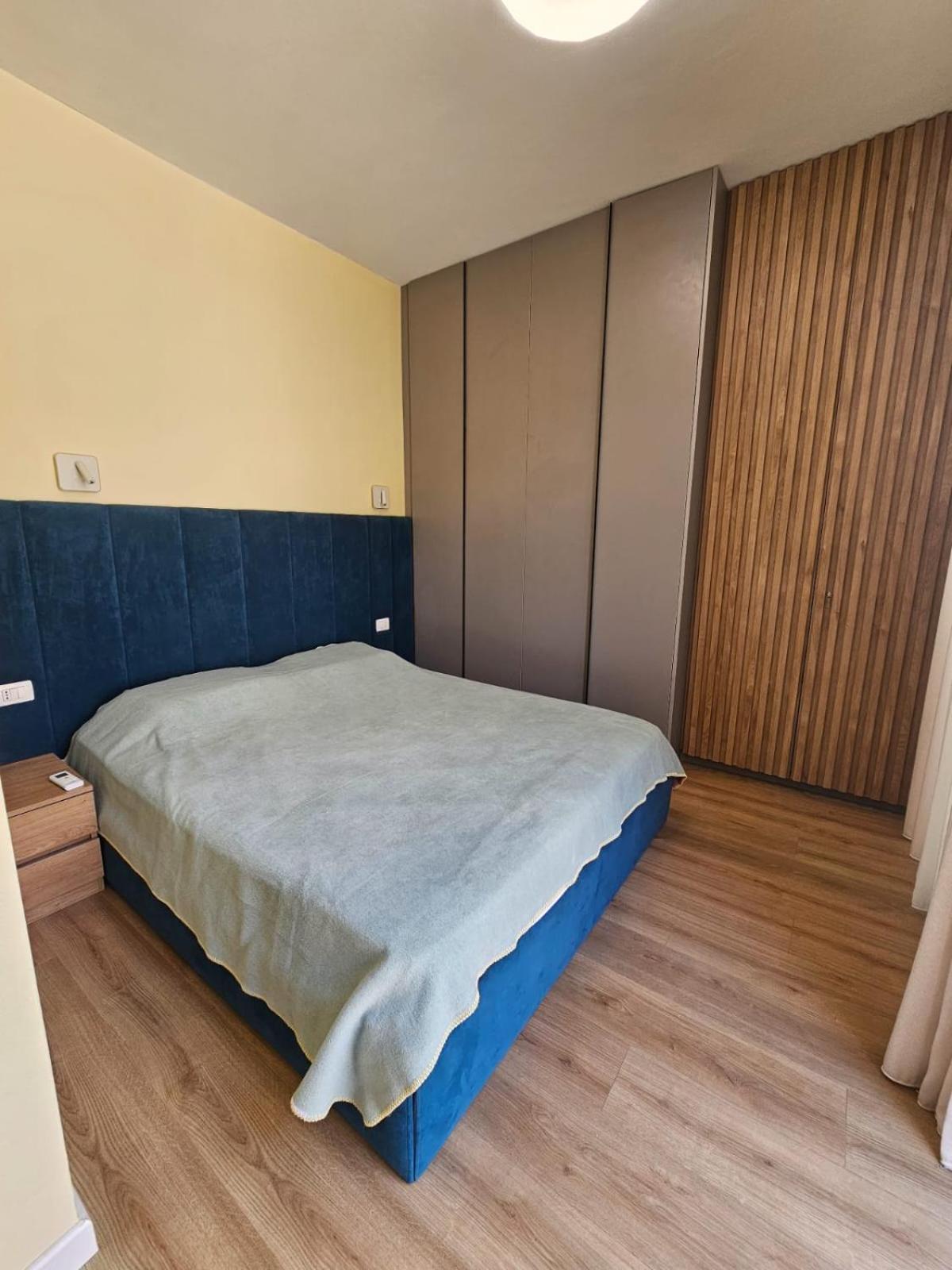 Two-Bedroom Apartment With Terrace And Sea View