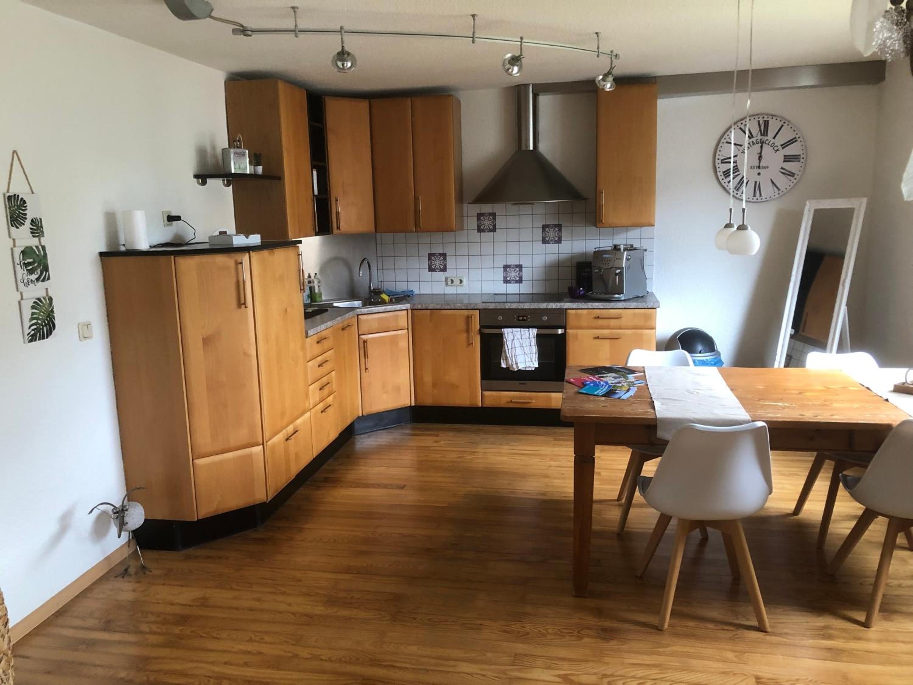 Apartment photo 2