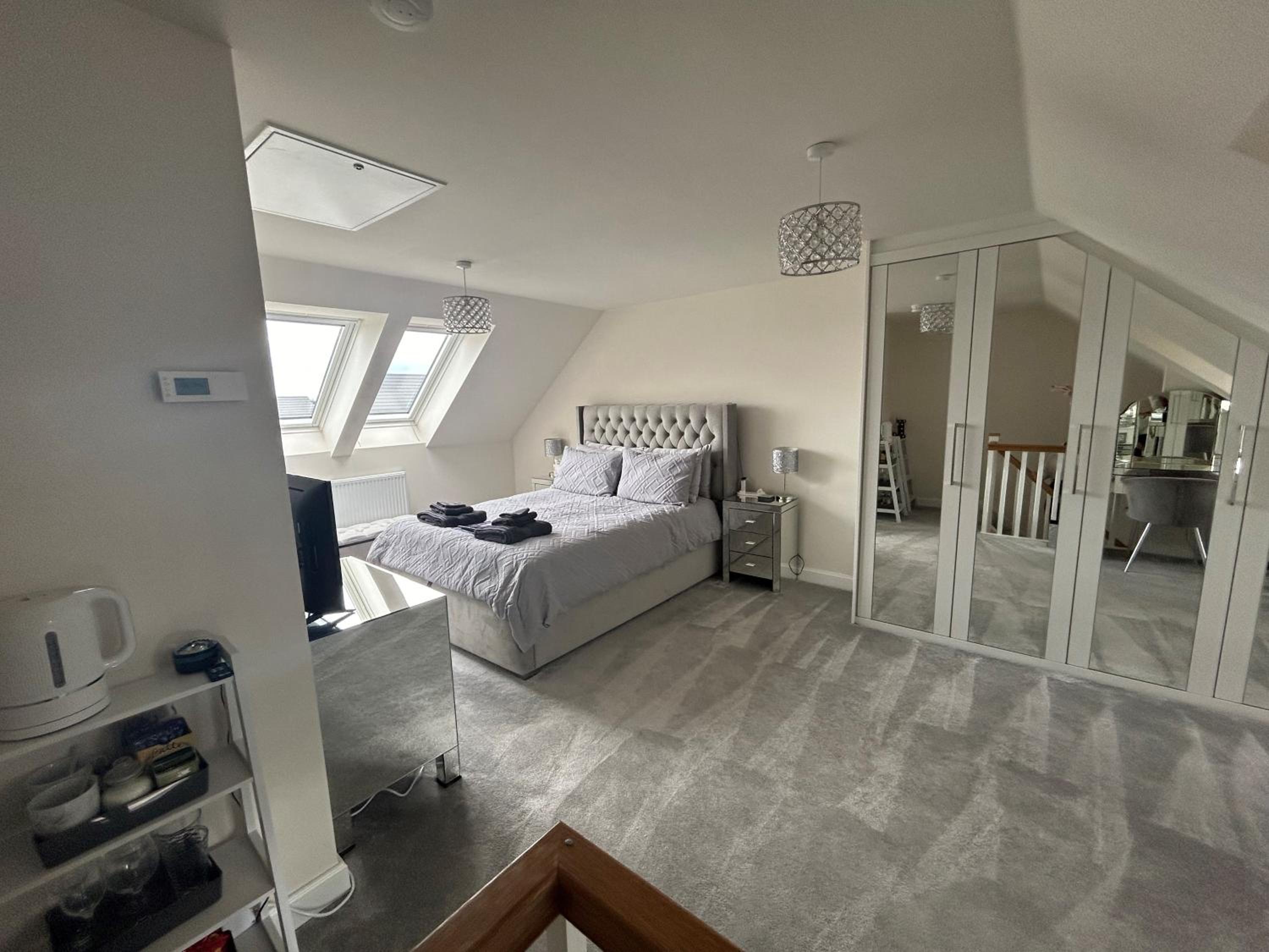 Deluxe Double Room with Shower photo 1