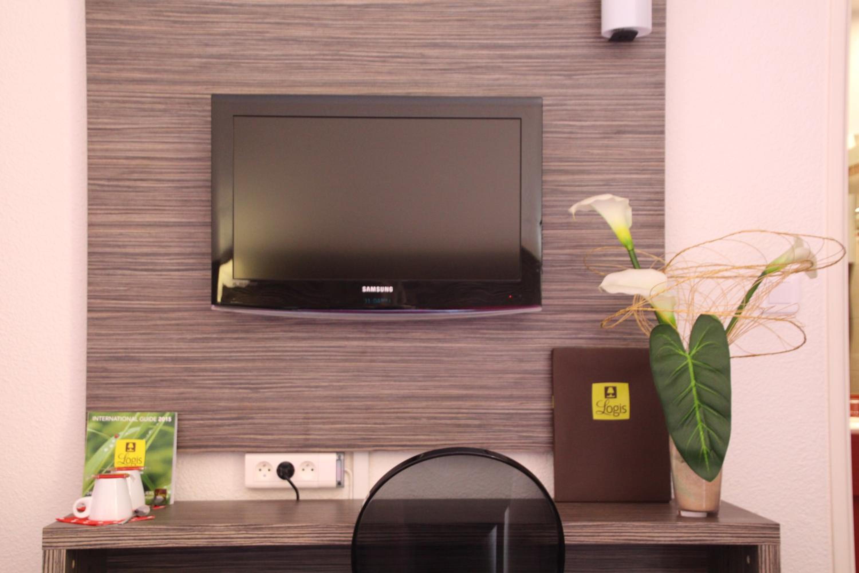 Double Room - Photo 2