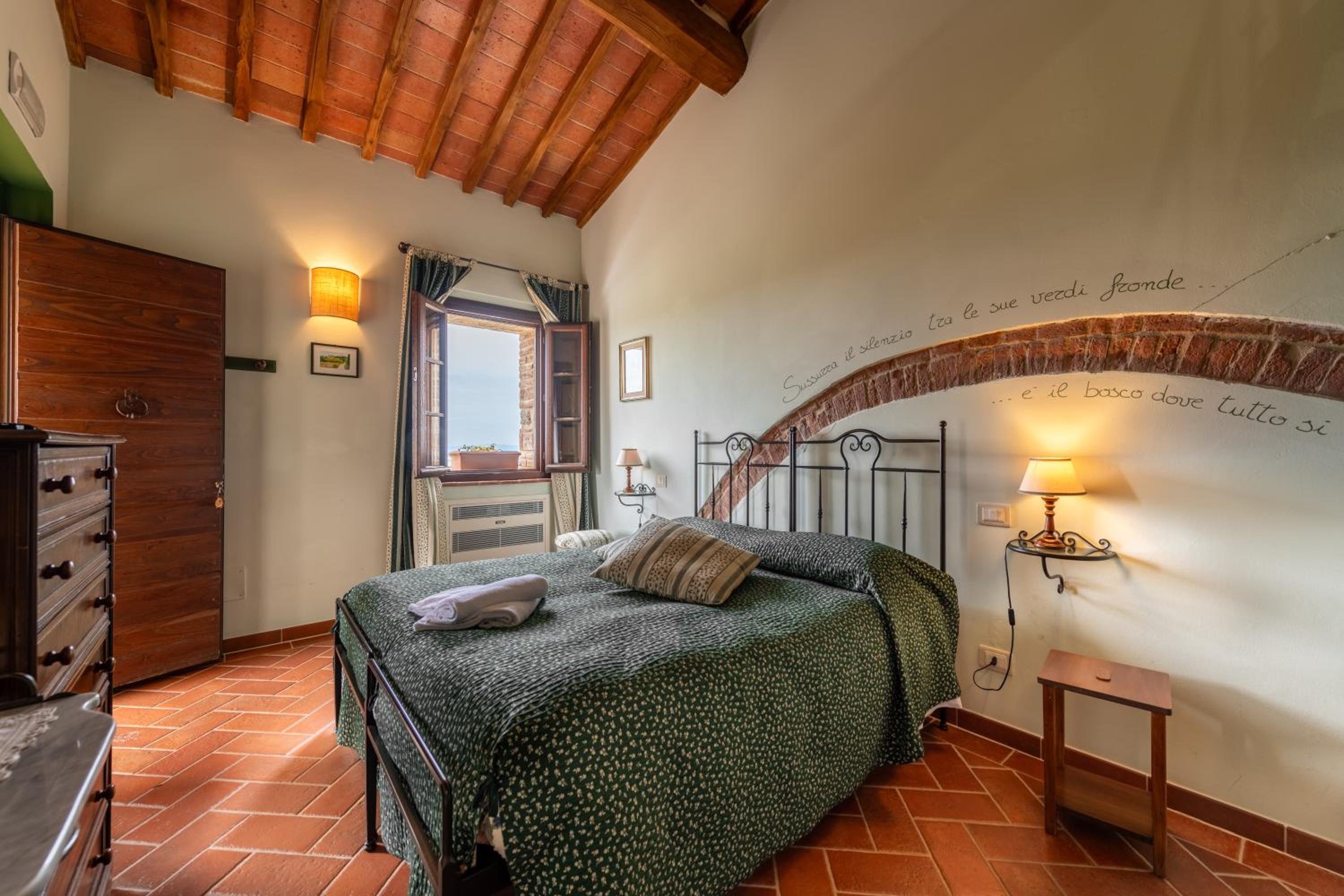 Villa photo 2