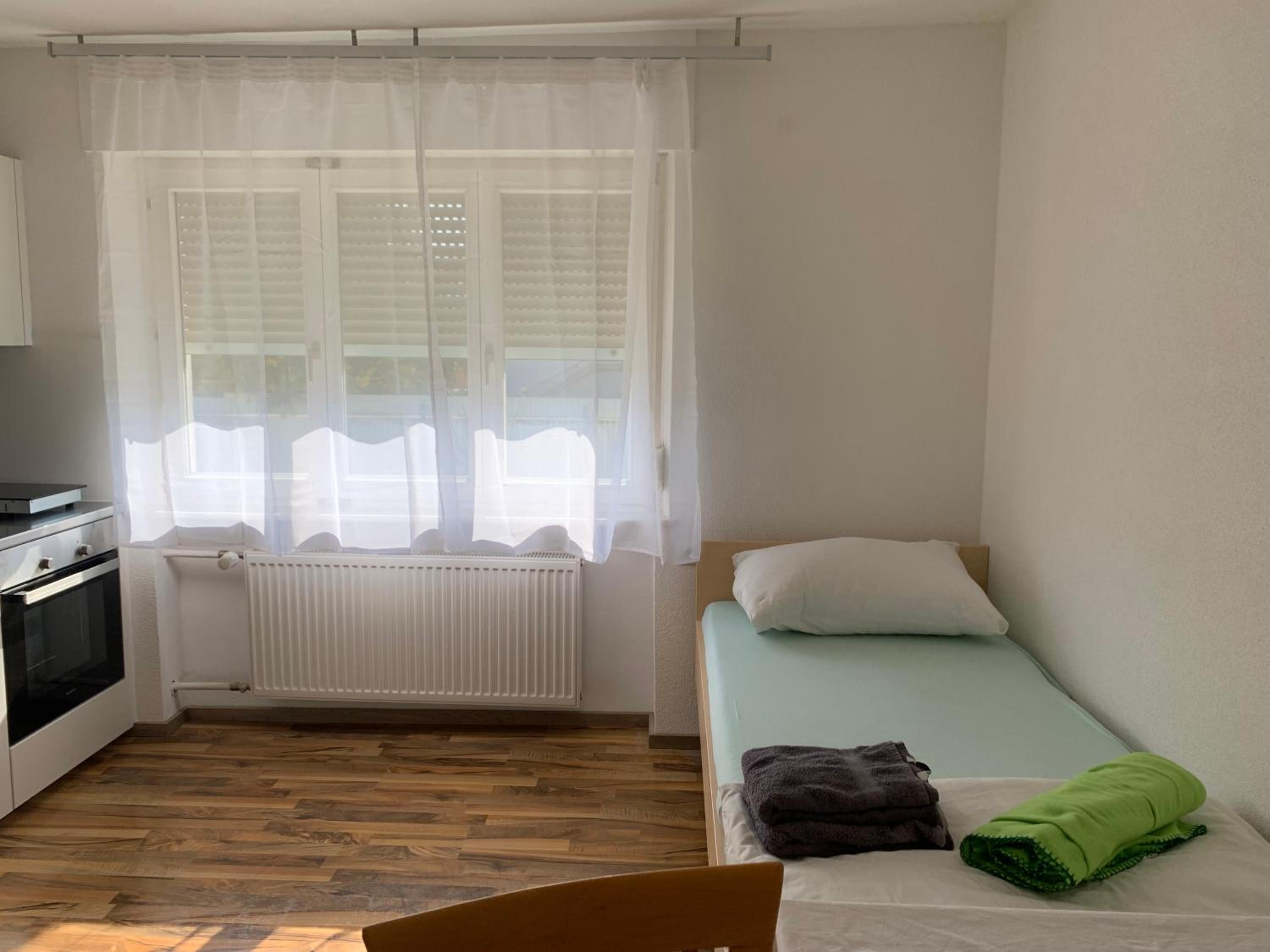 One-Bedroom Apartment photo 1