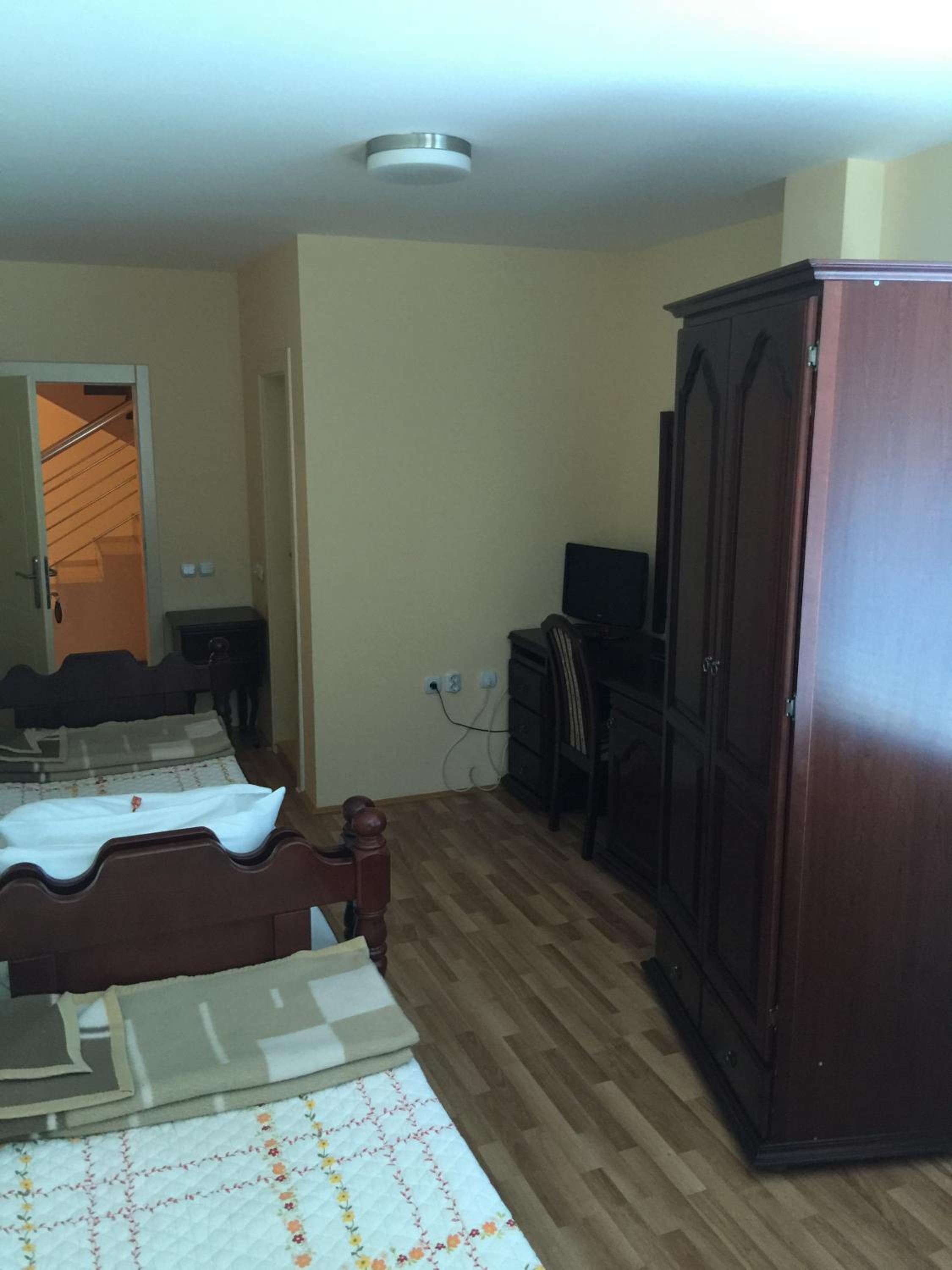 Deluxe Twin Room photo 3