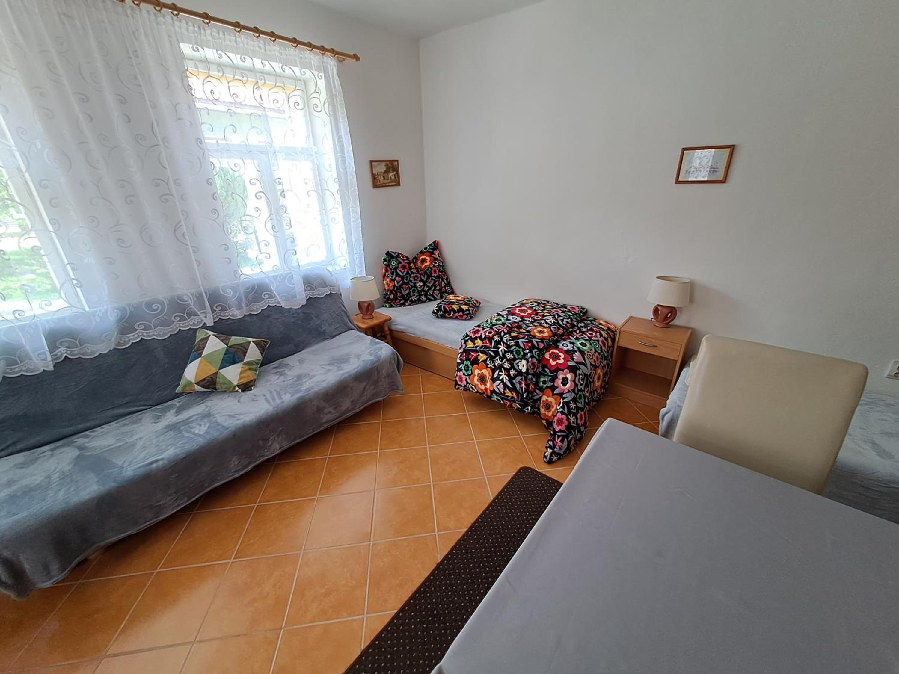 One-Bedroom House photo 3