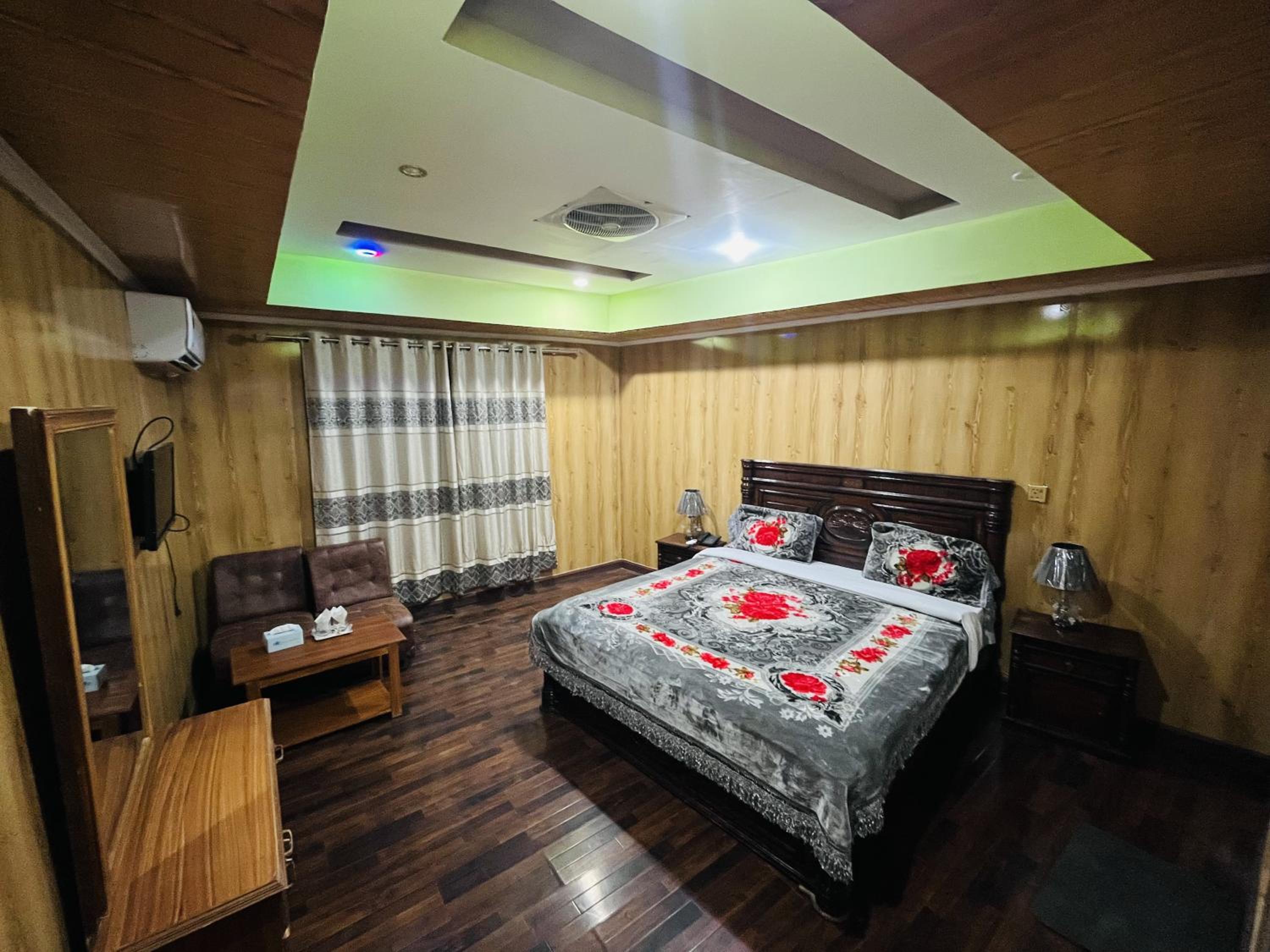 Single Room photo 1