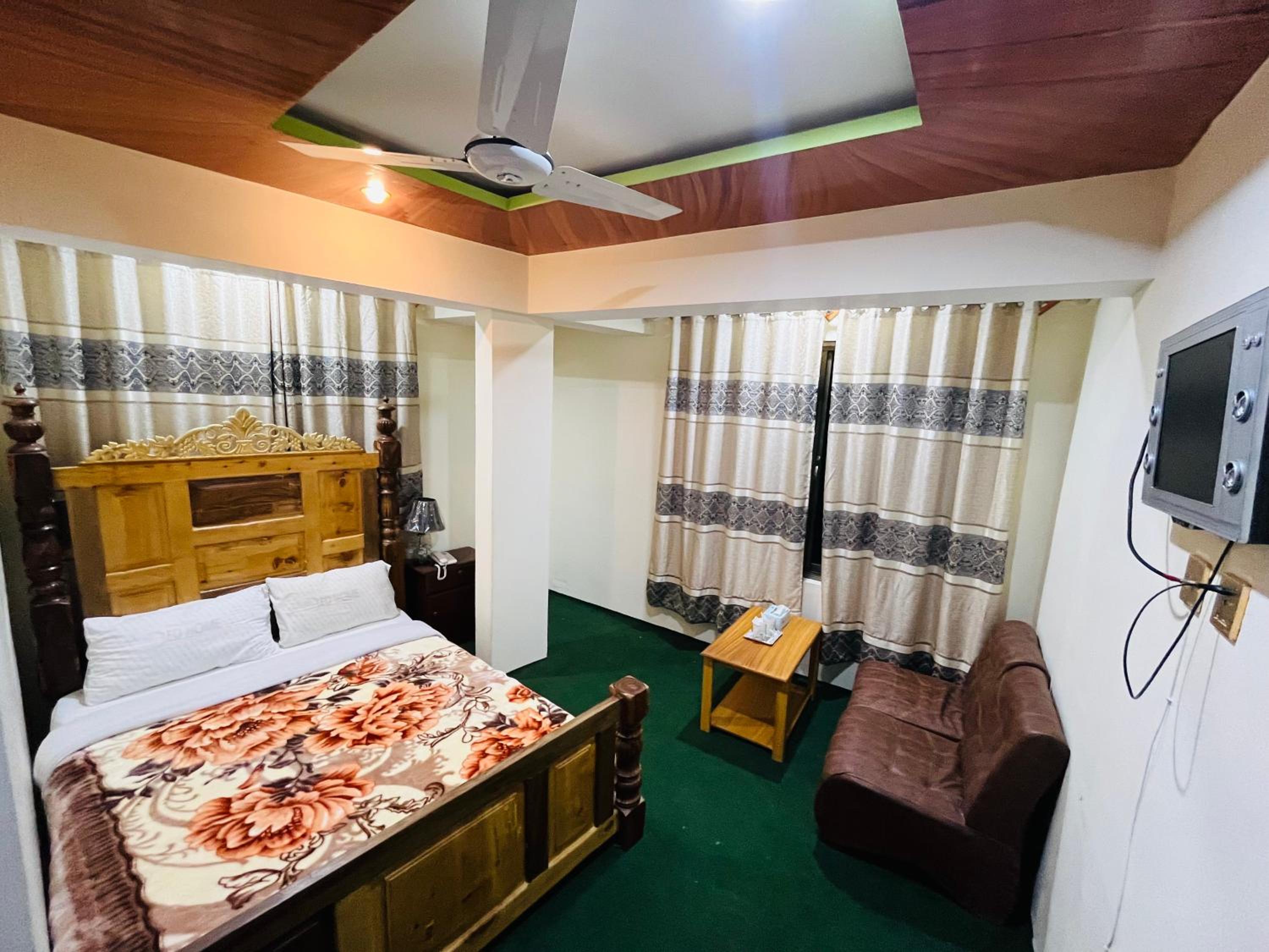 Single Room photo 2