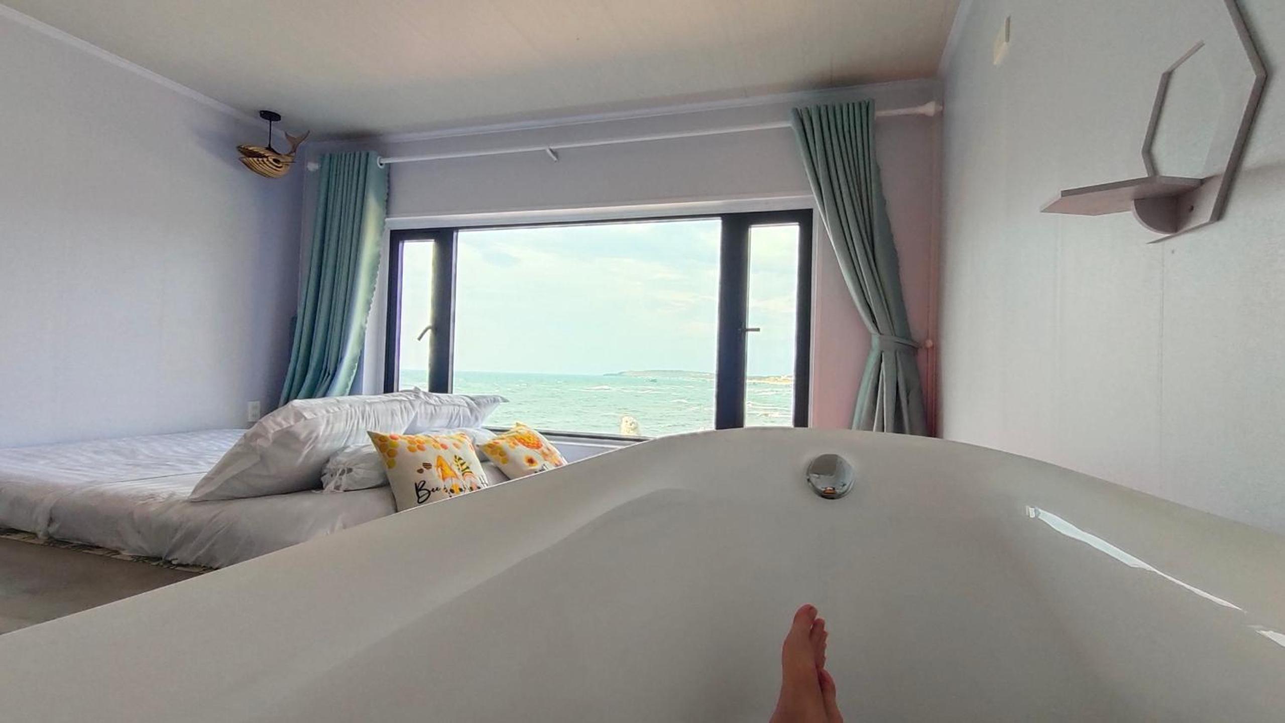 Suite with Sea View - Photo 1
