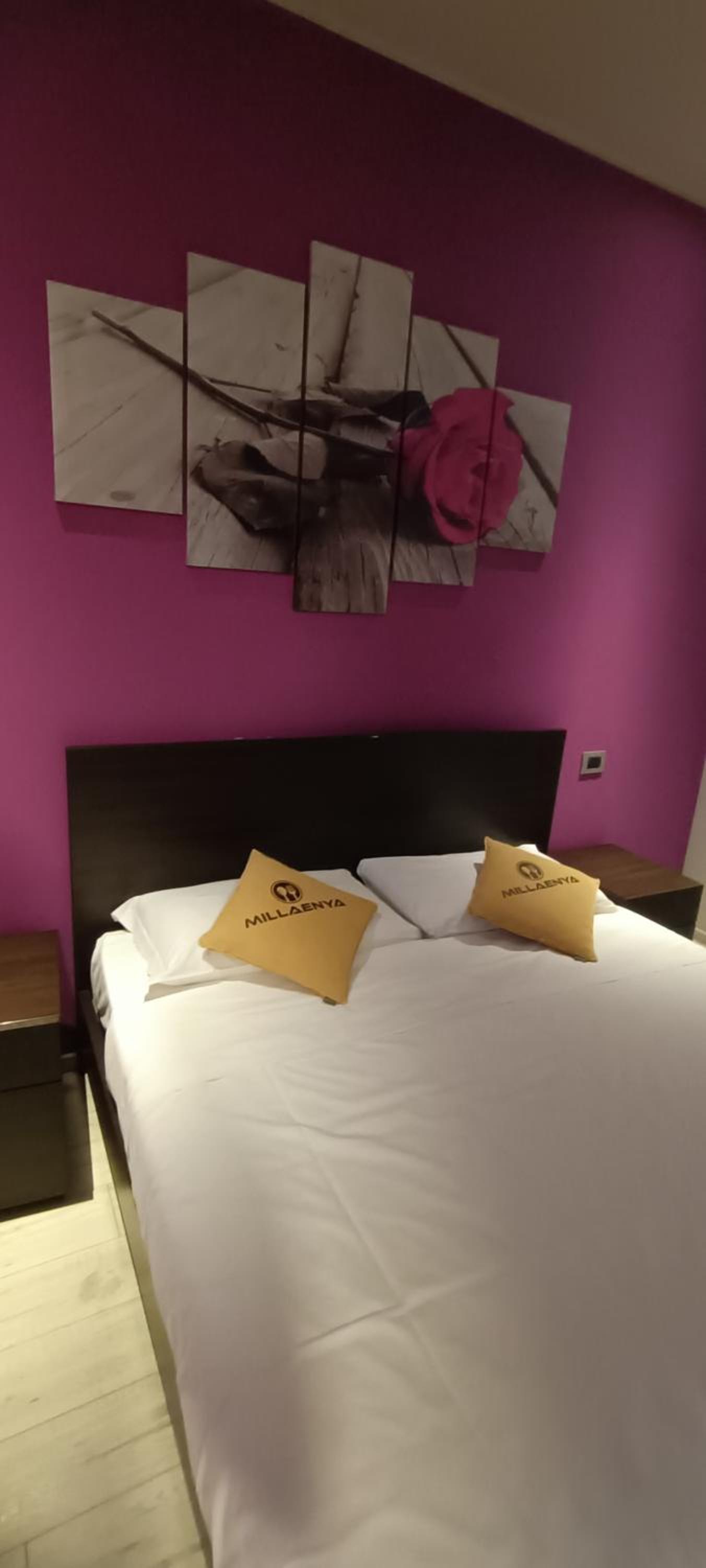 Deluxe Double Room with Balcony photo 1