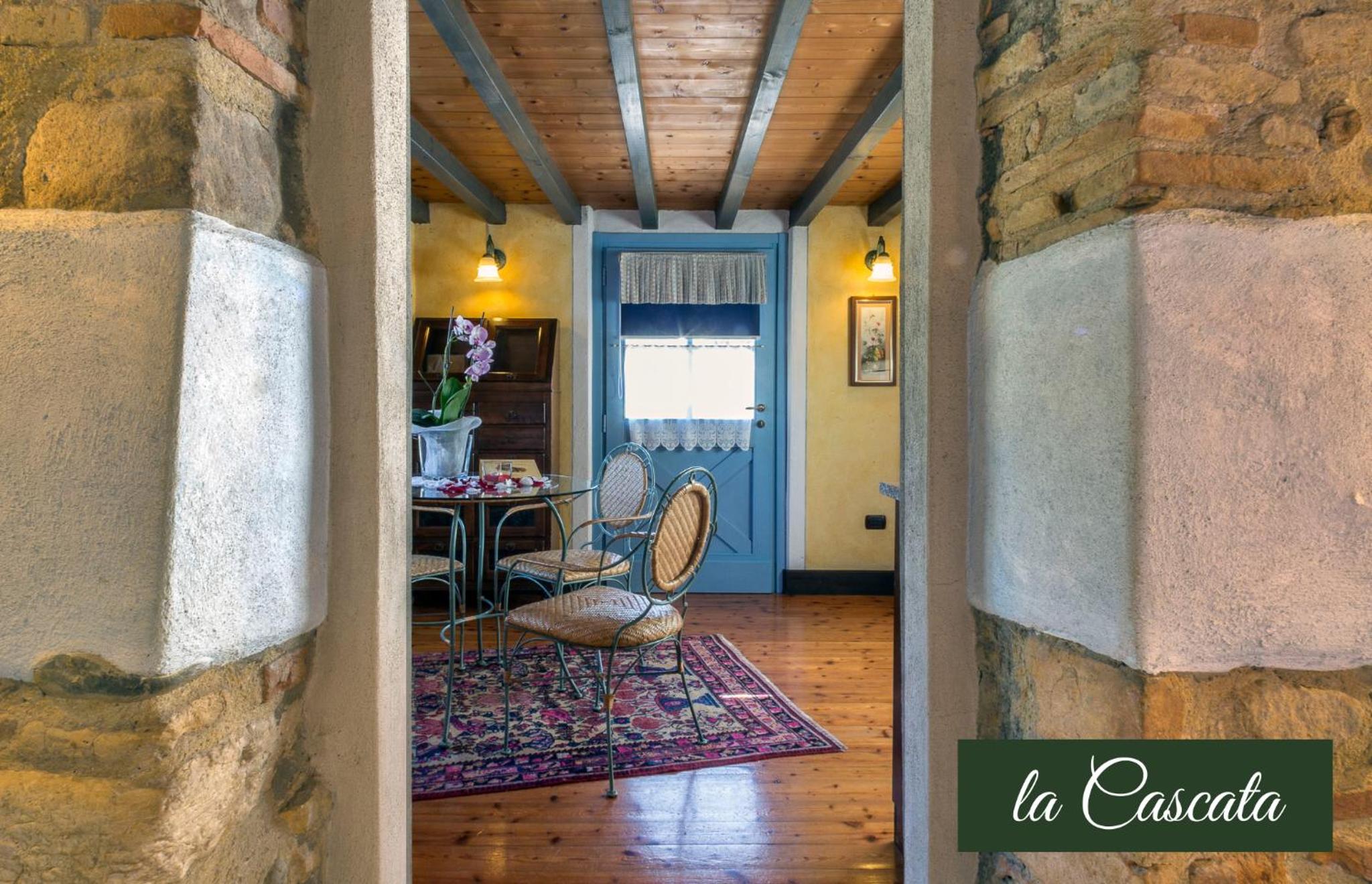 Suite with Terrace - Photo 8