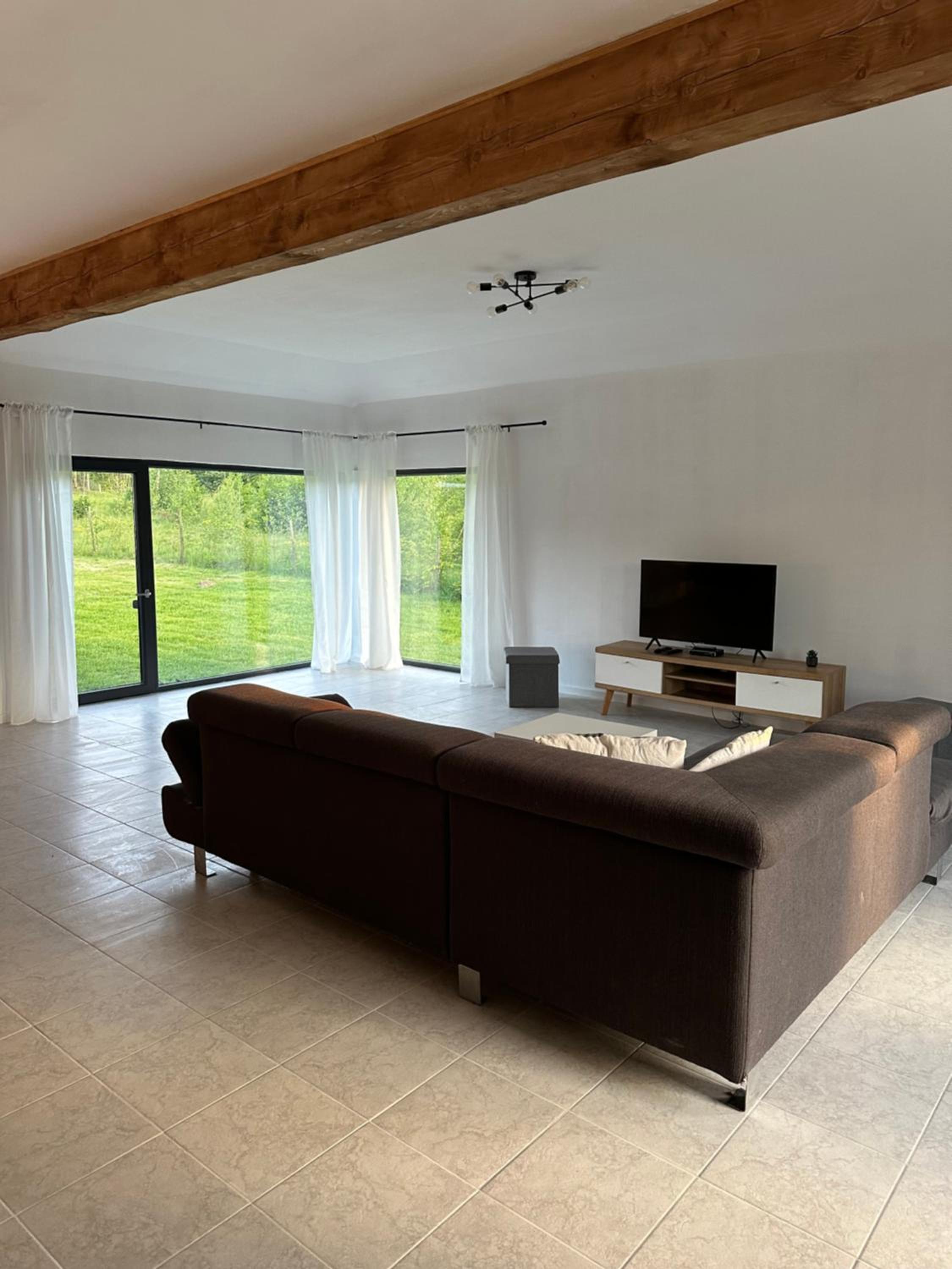 Three-Bedroom House photo 2