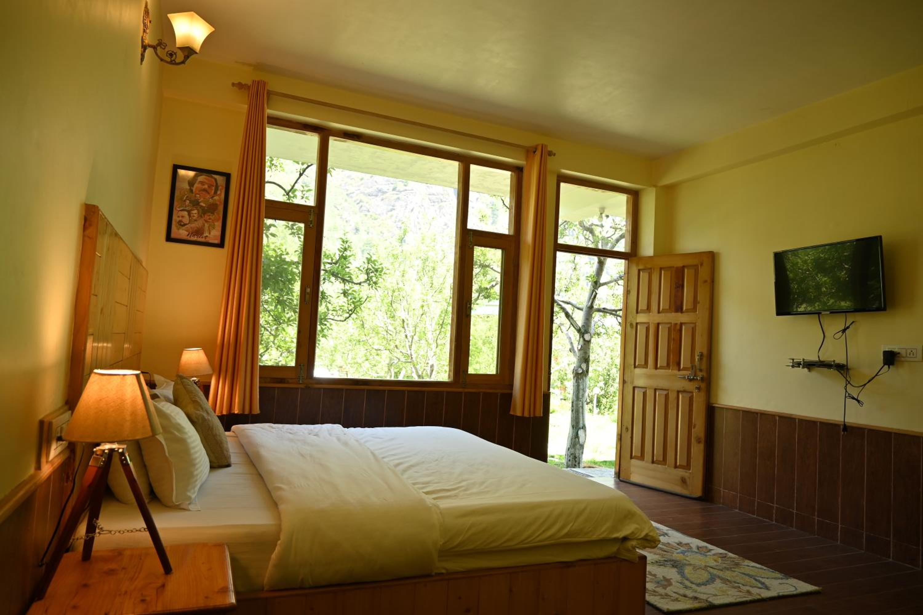 Double Room With Mountain View photo 2