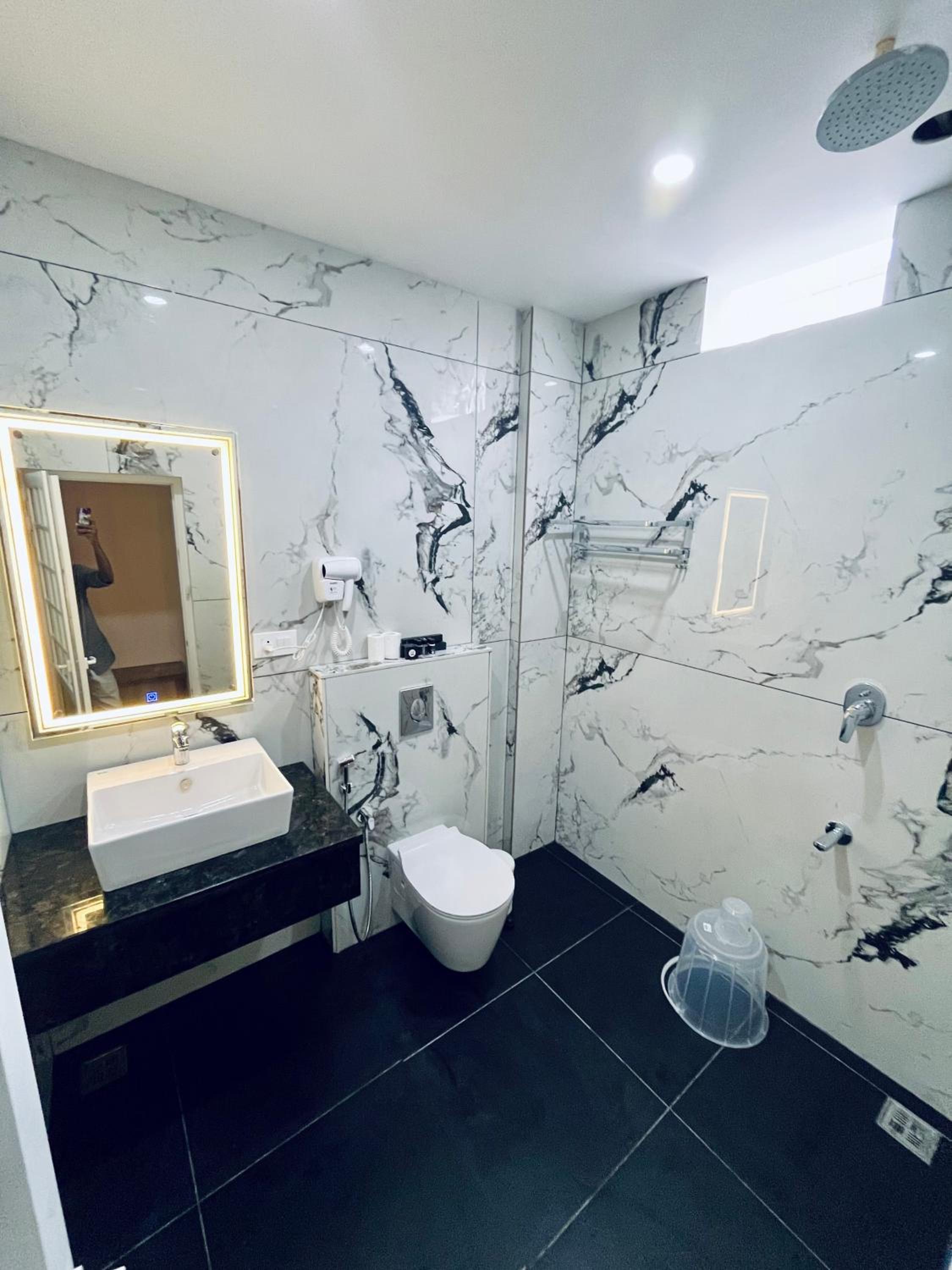 Luxury Triple Room photo 2