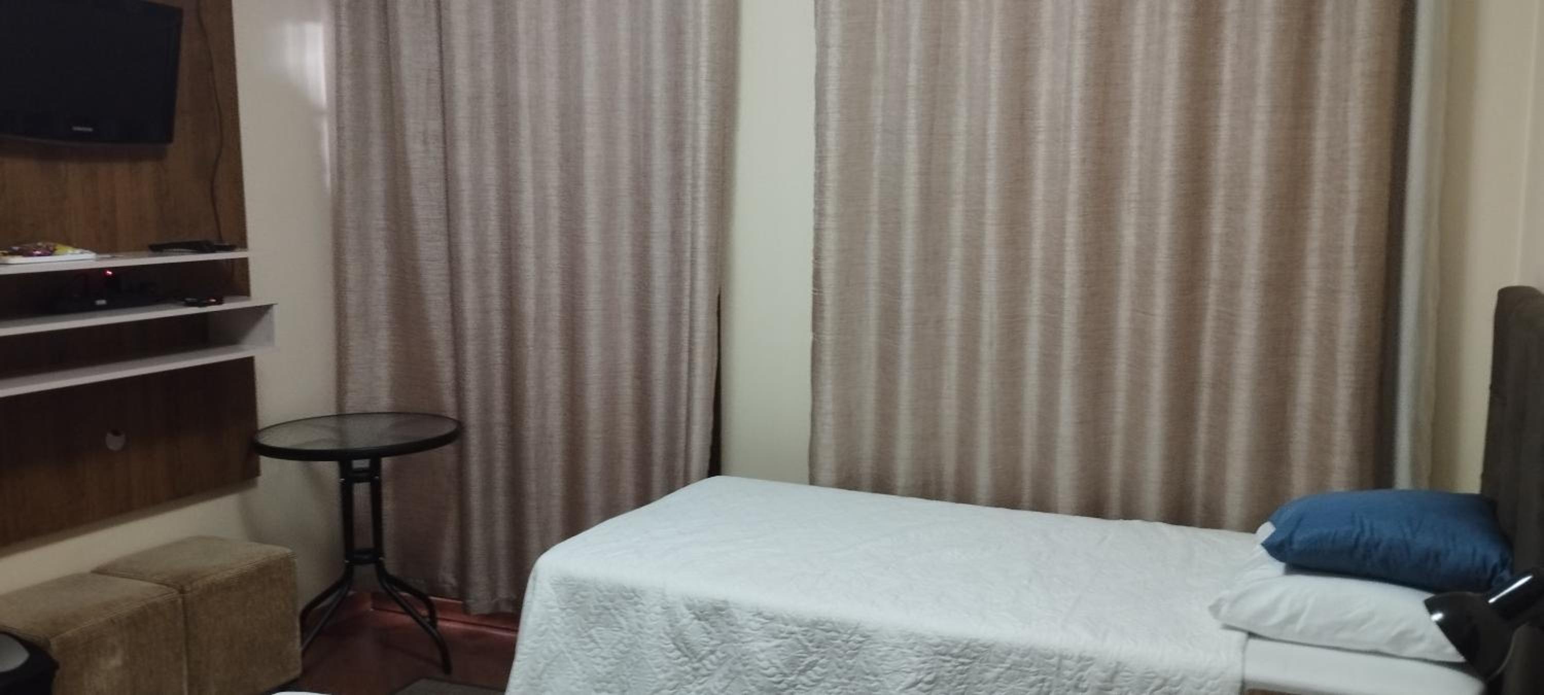 Double Room with Private External Bathroom - Photo 15