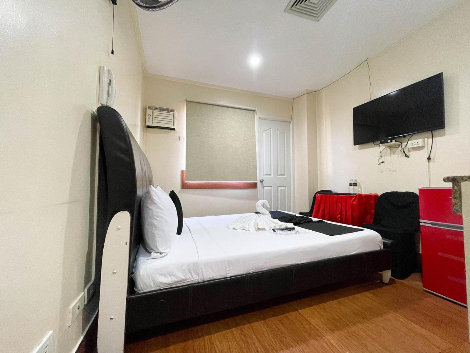 Standard Double Room - Photo 5