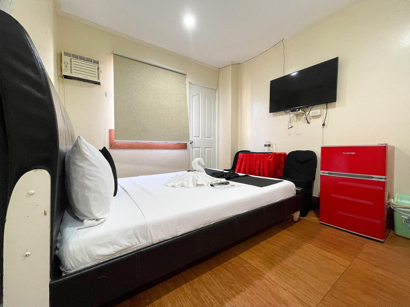 Standard Double Room - Photo 3