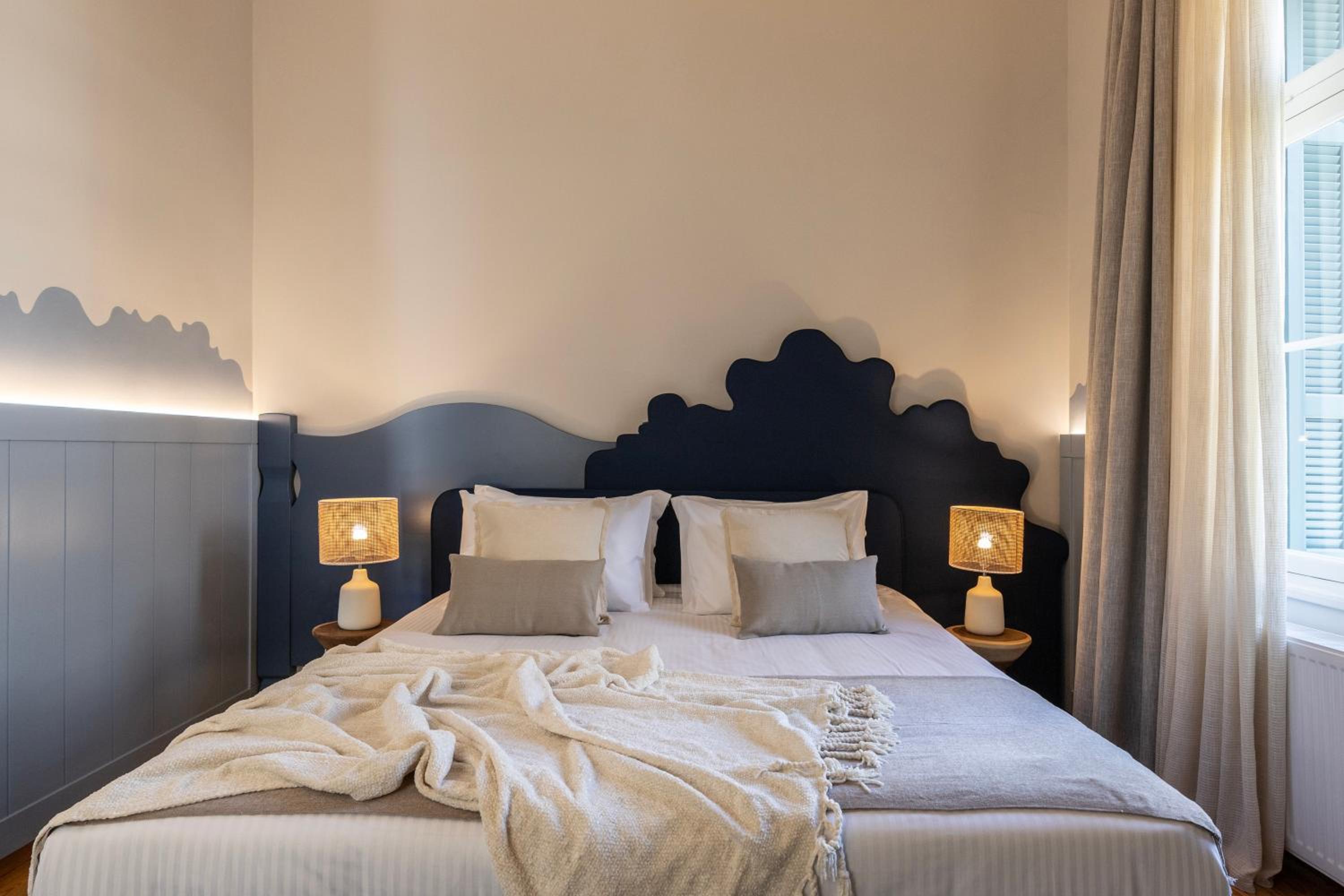 Deluxe Suite (By the Sea) photo 1