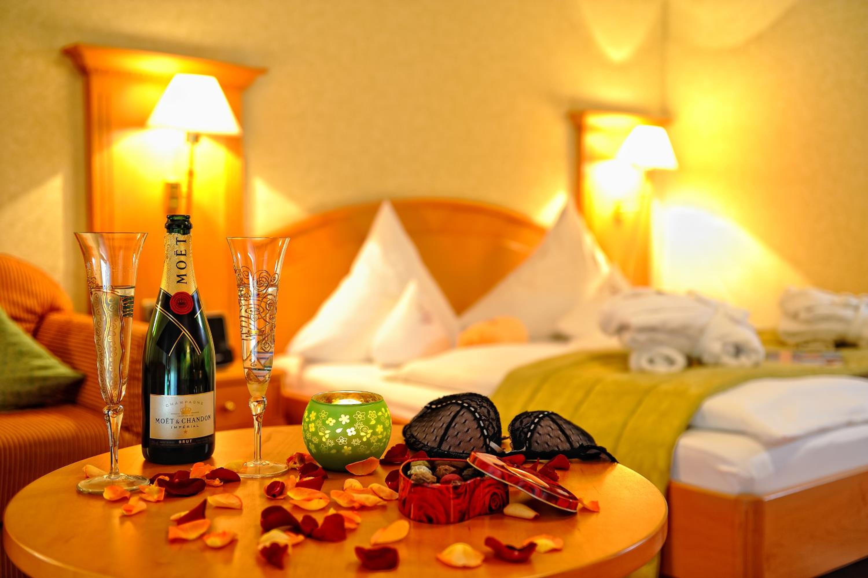 Deluxe Double Room with Balcony photo 1