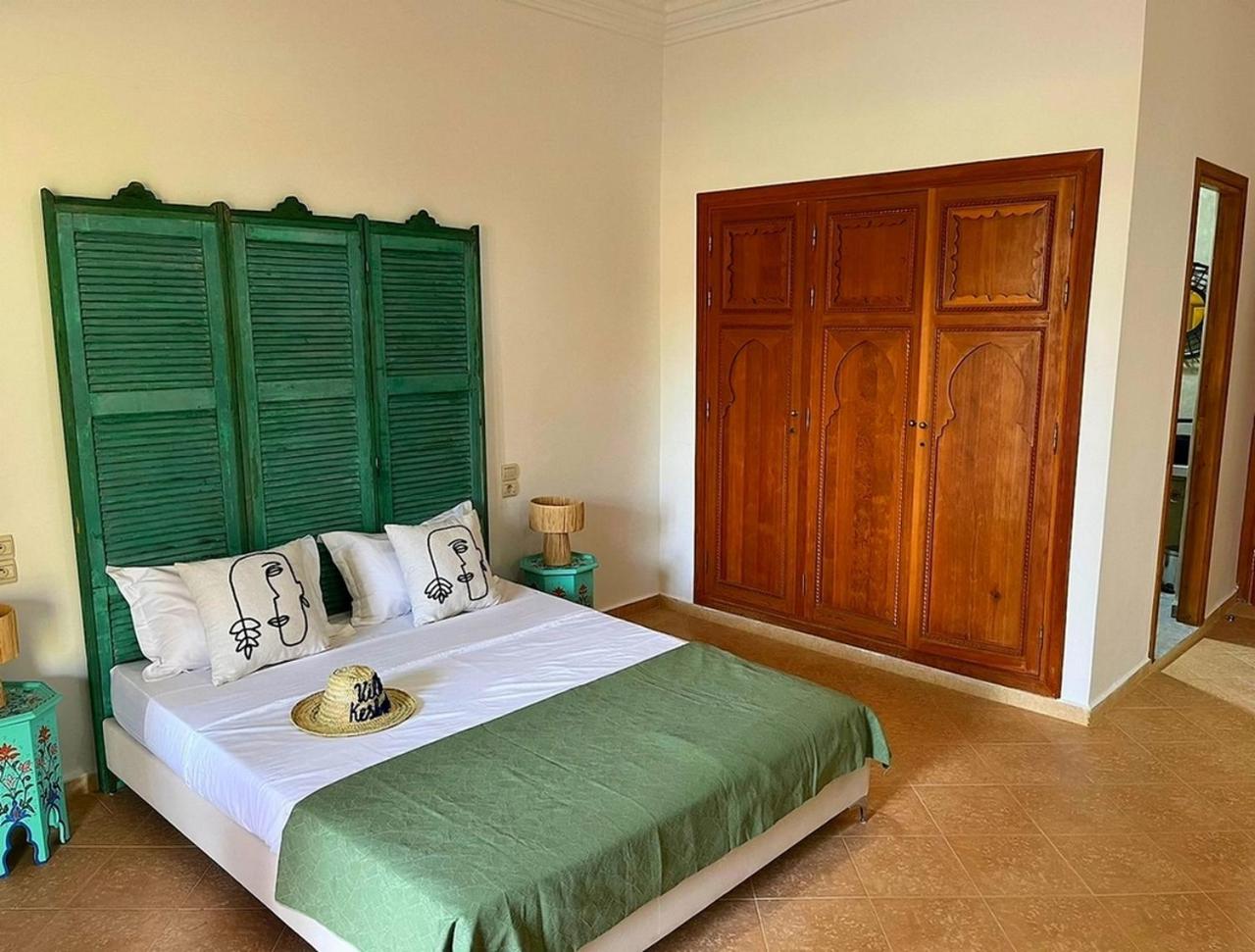 Queen Room with Pool View