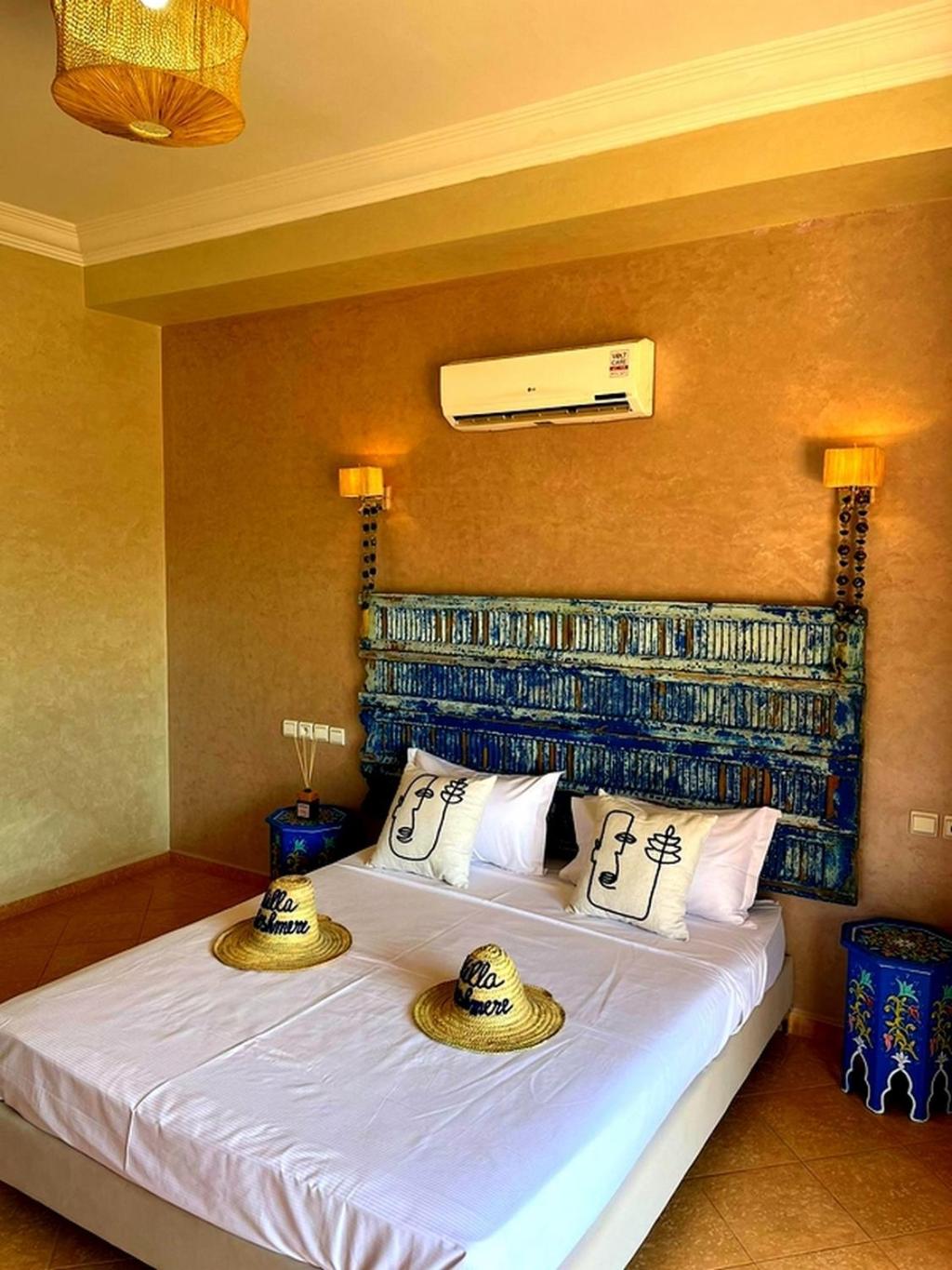 Queen Room with Balcony