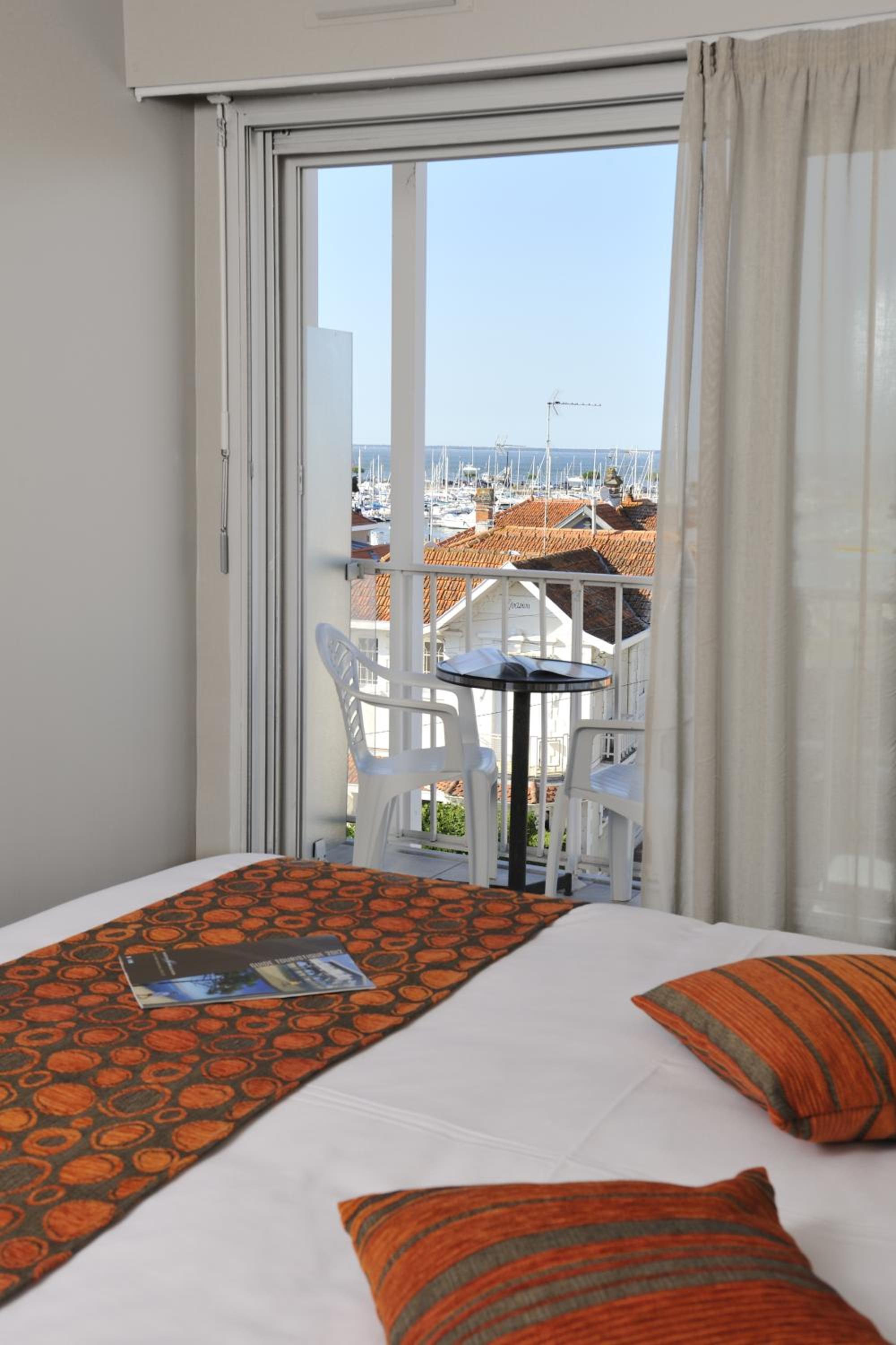 Superior Double Room with Sea View - Photo 18