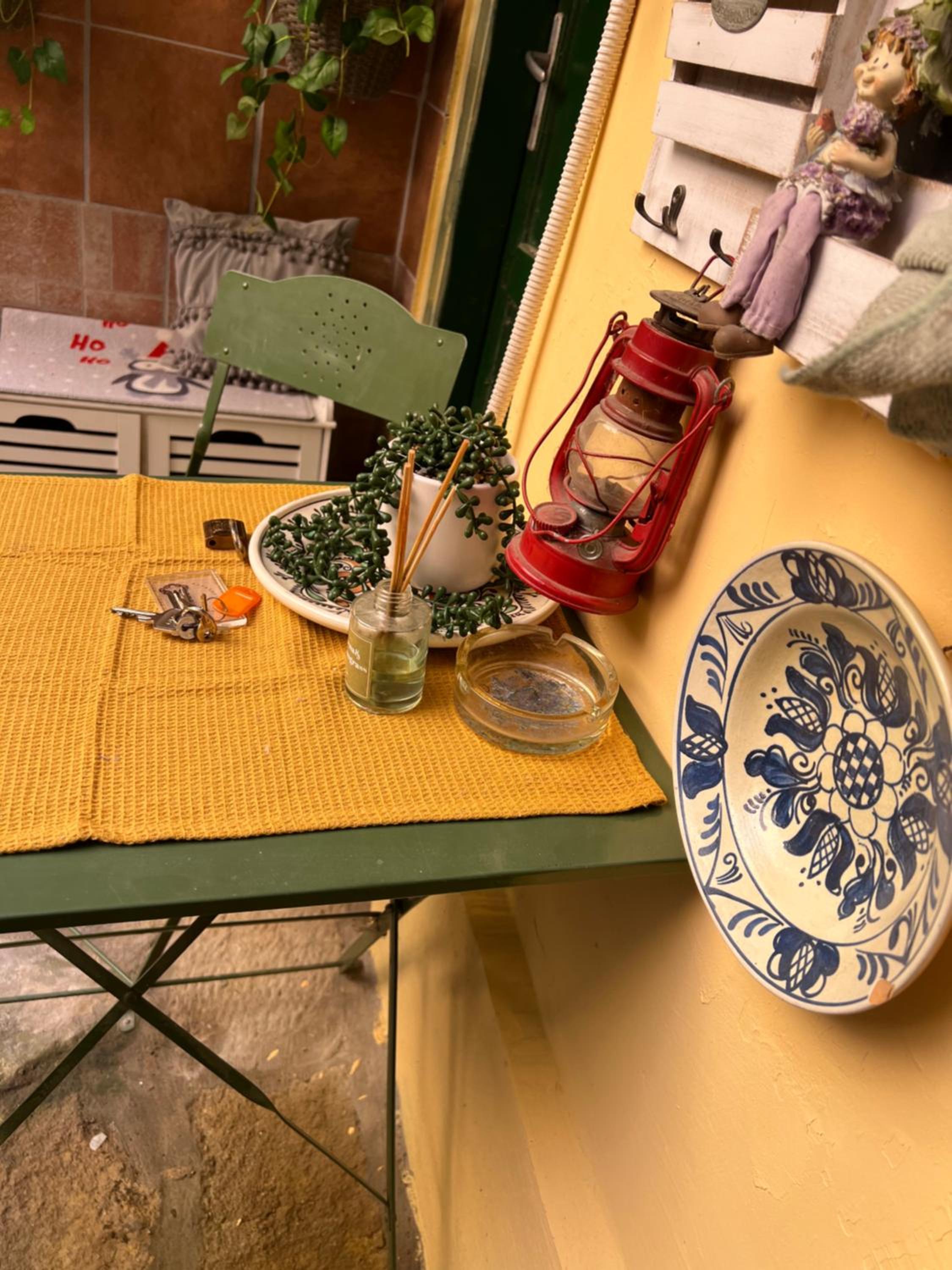 Studio Apartment - Photo 63