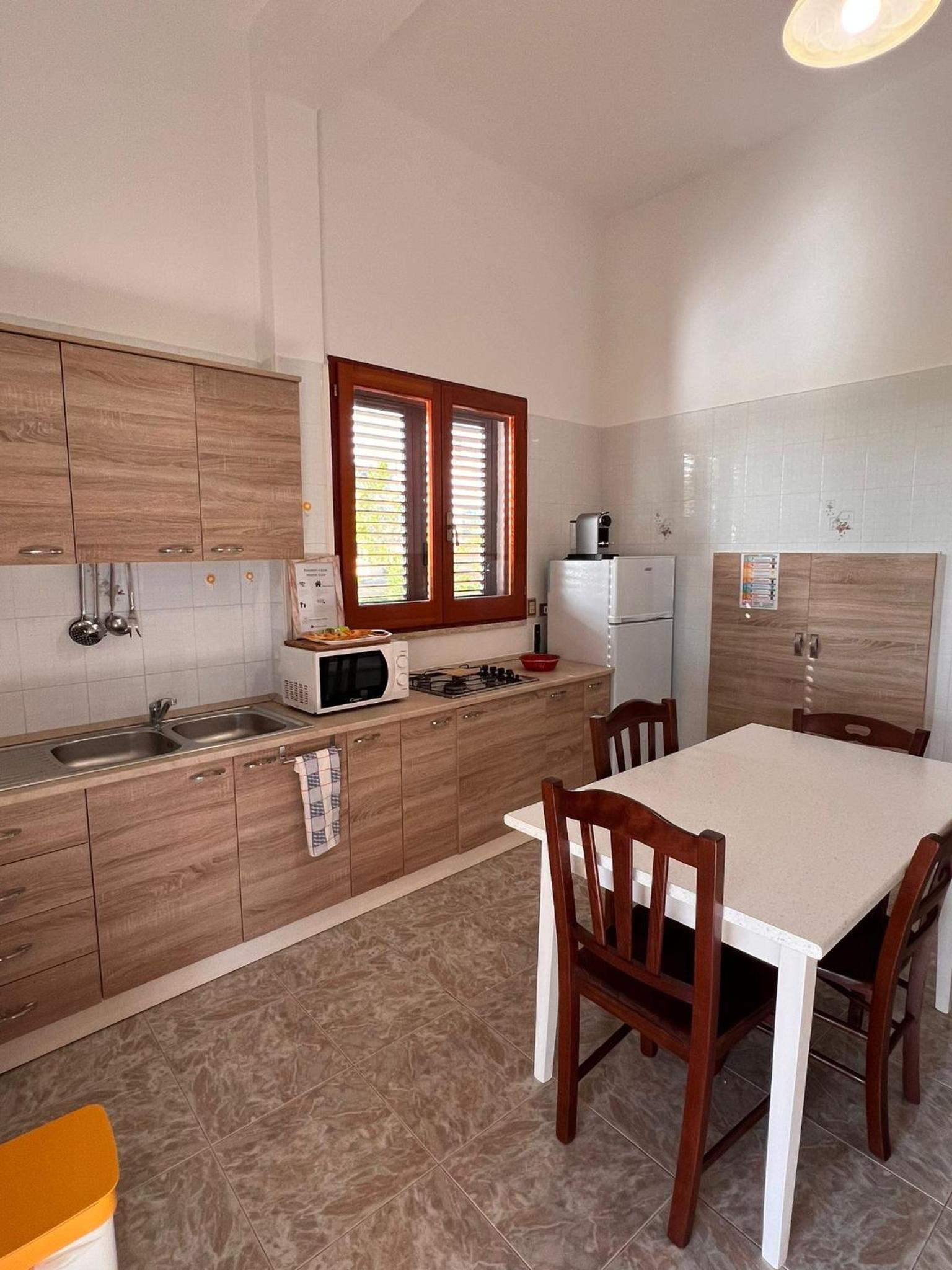 One-Bedroom Apartment With Garden photo 3