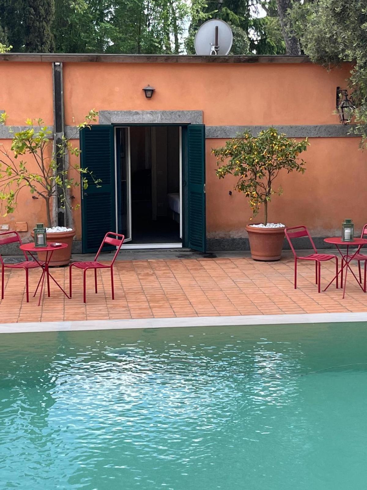 Apartment with Pool View  photo 3