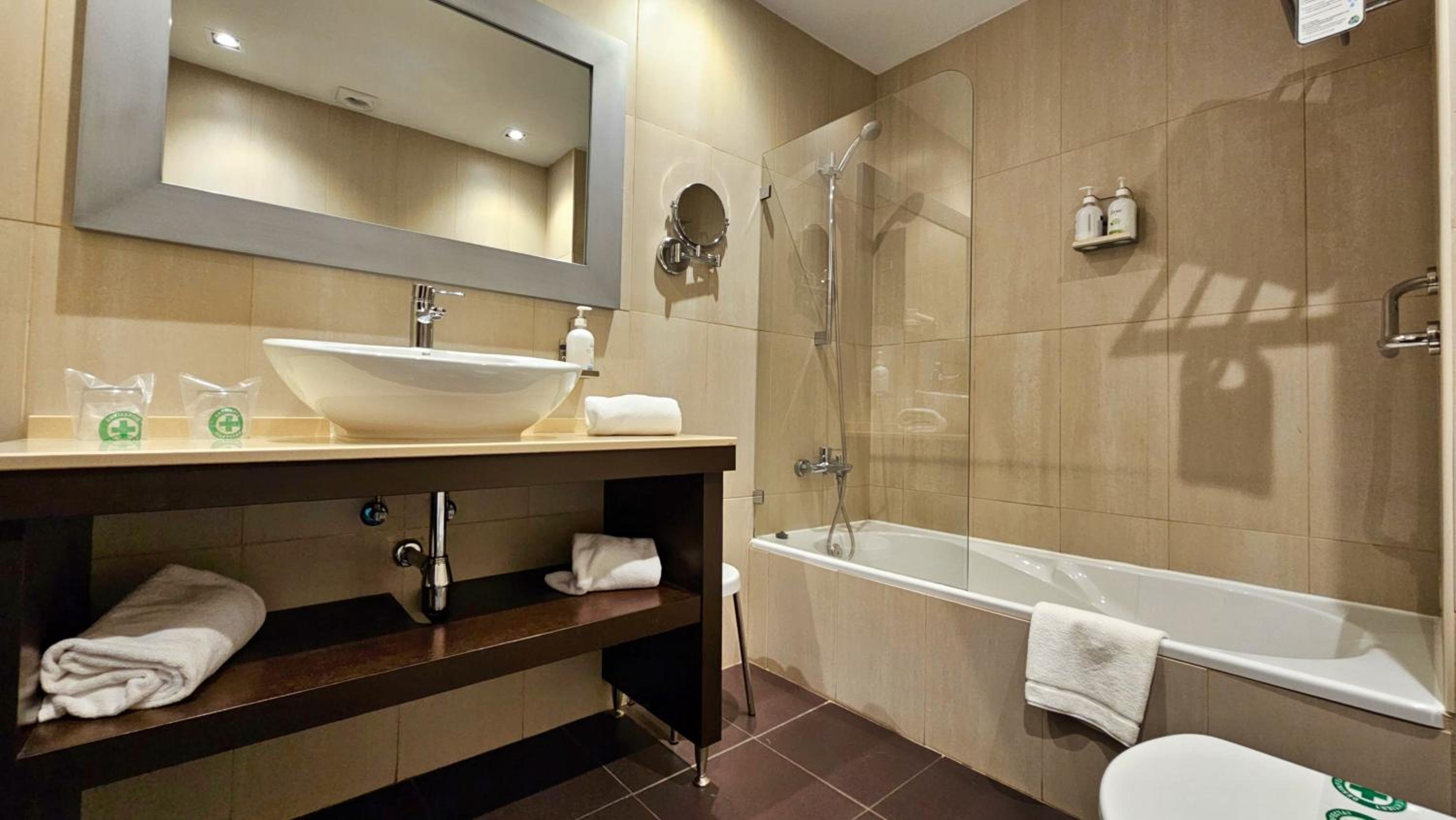 Single Room photo 3