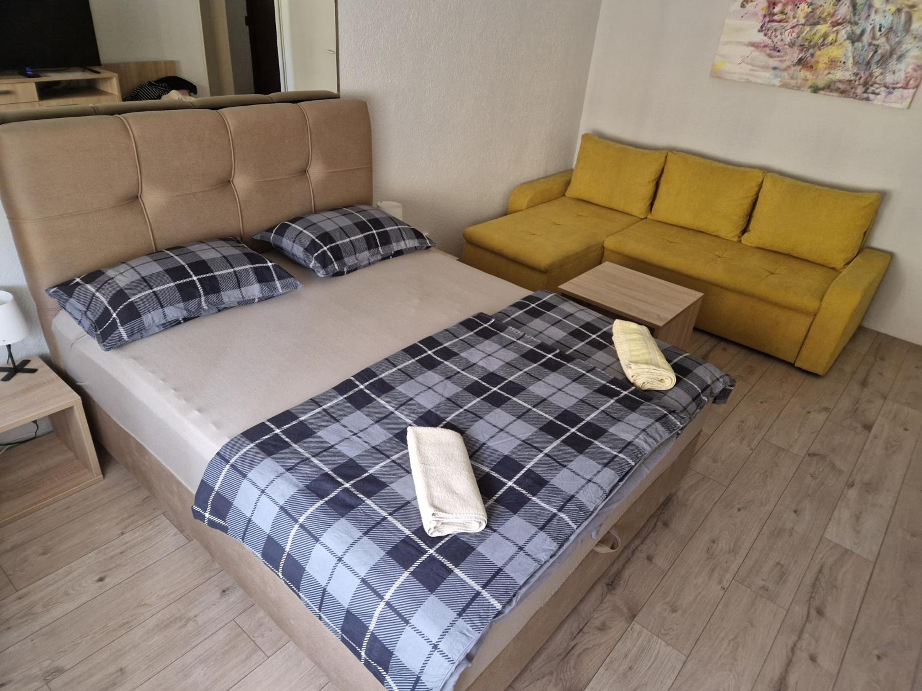 Deluxe Apartment - Photo 7