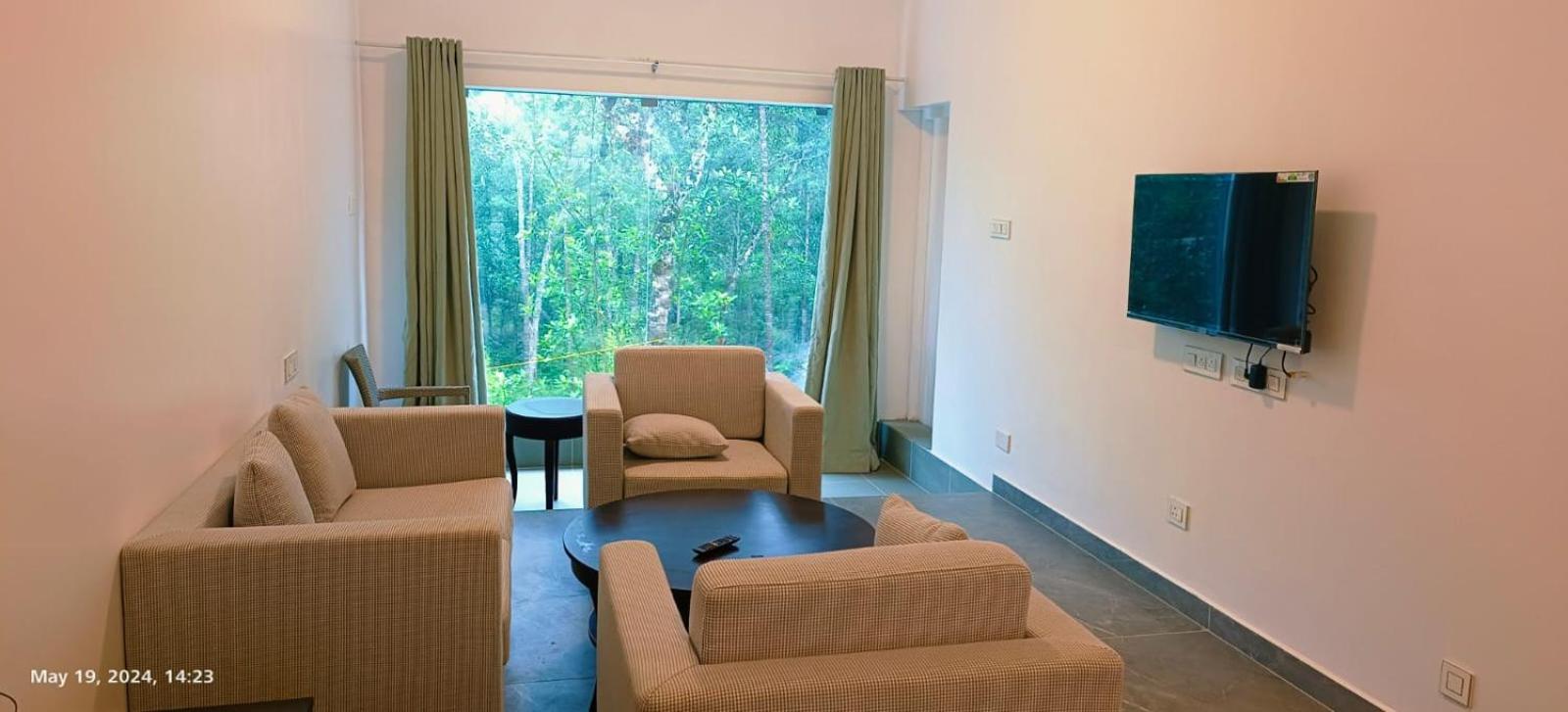 Family Suite - Photo 1