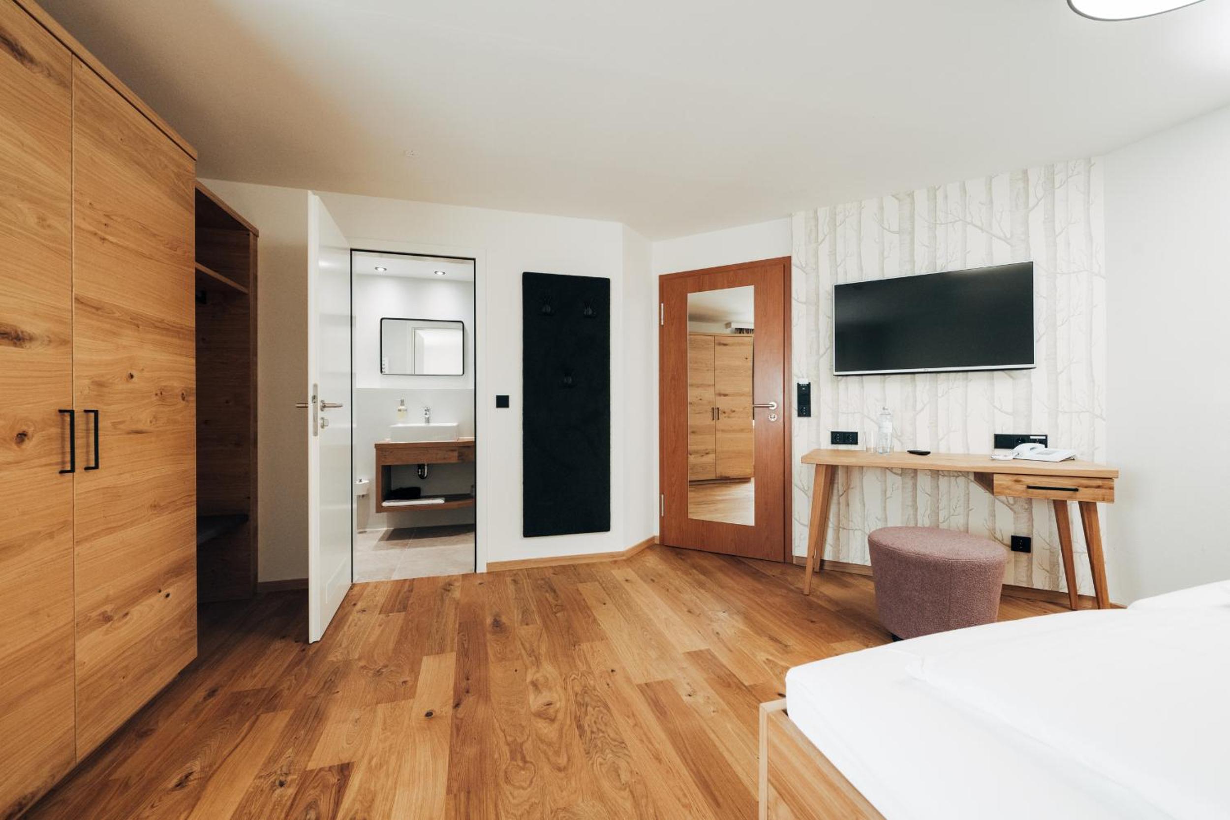 Superior Double Room photo 2