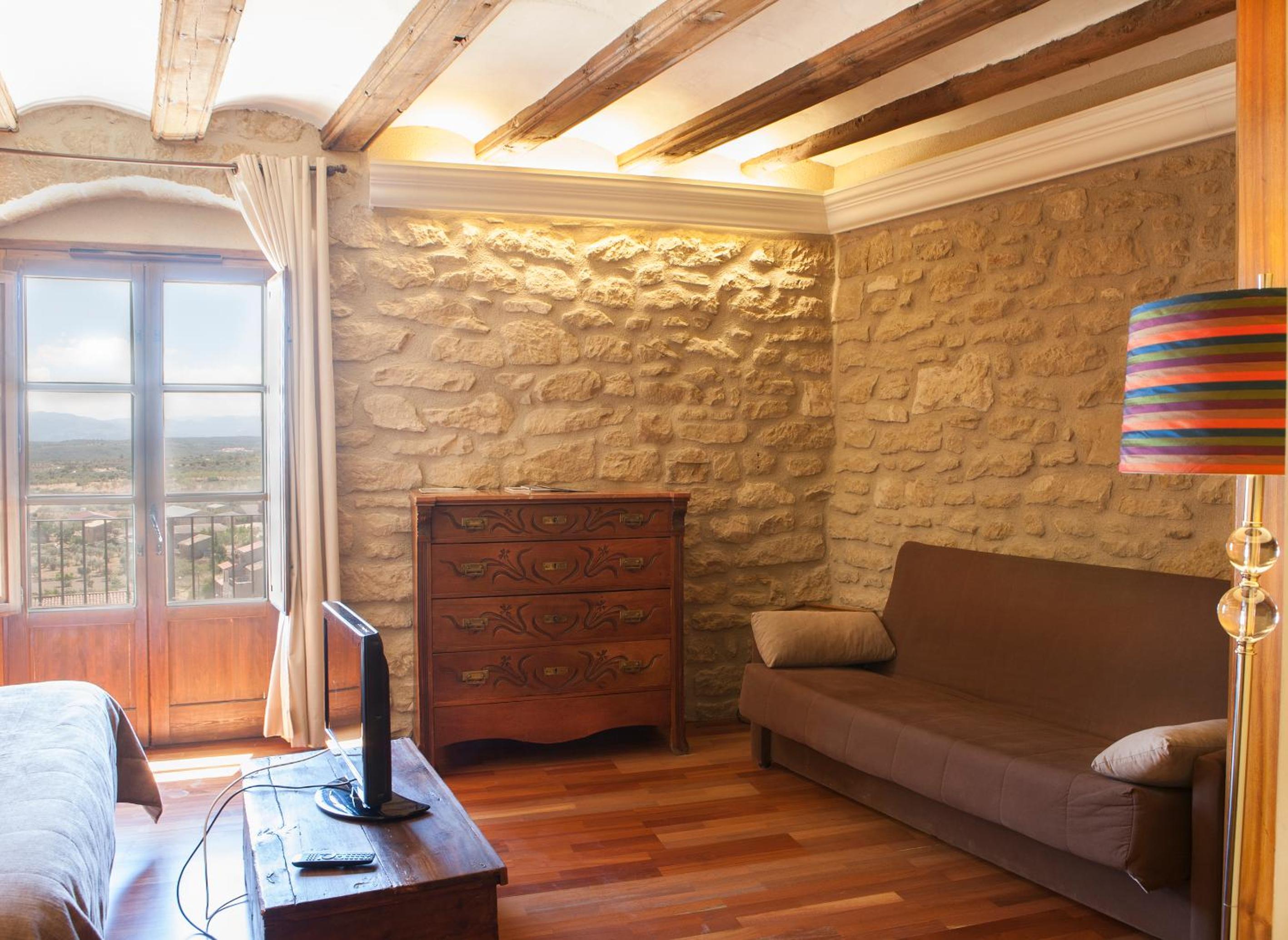 Suite - Photo 2