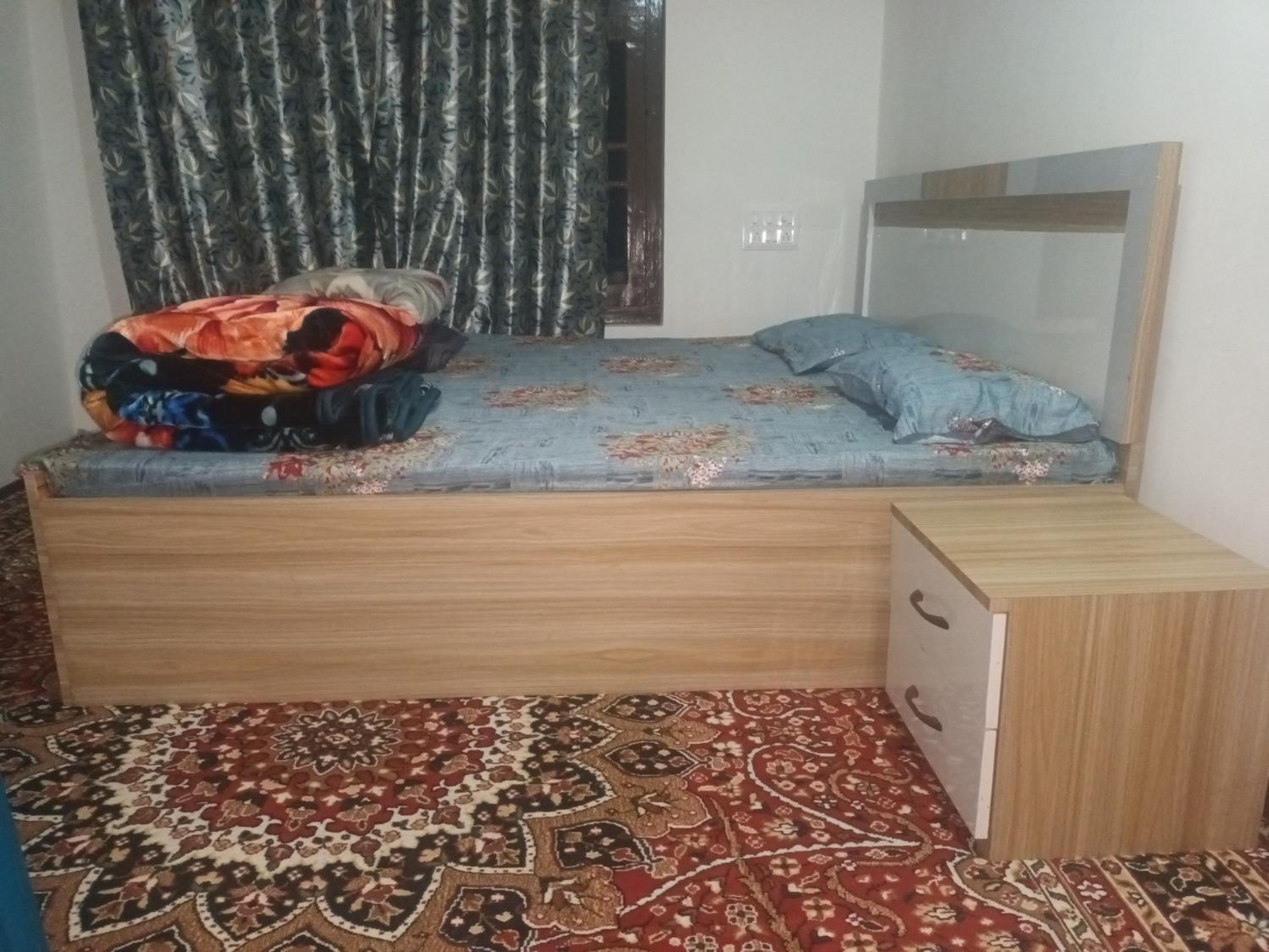 Double Room With Shared Bathroom photo 3