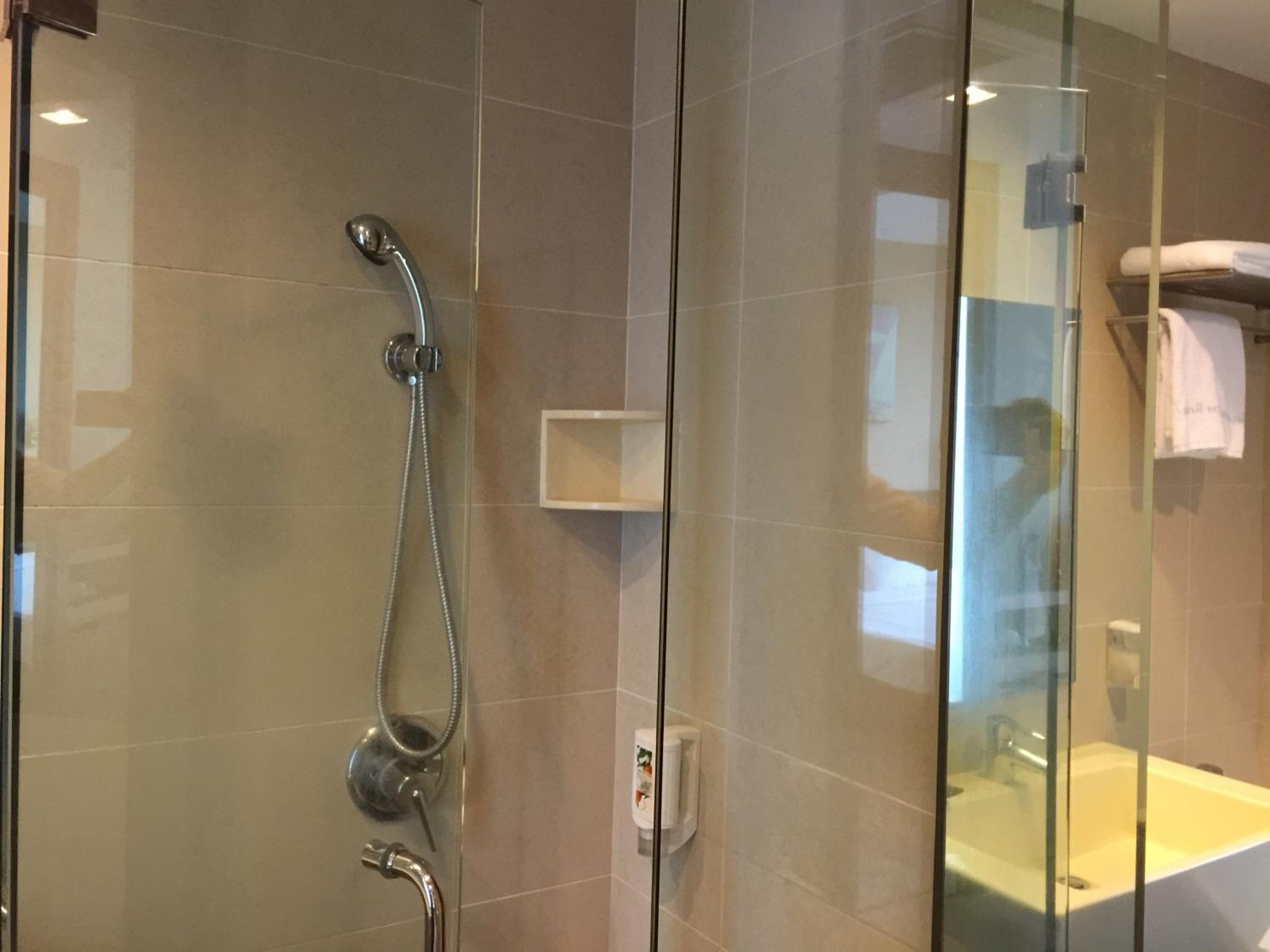 Deluxe Double or Twin Room photo 3