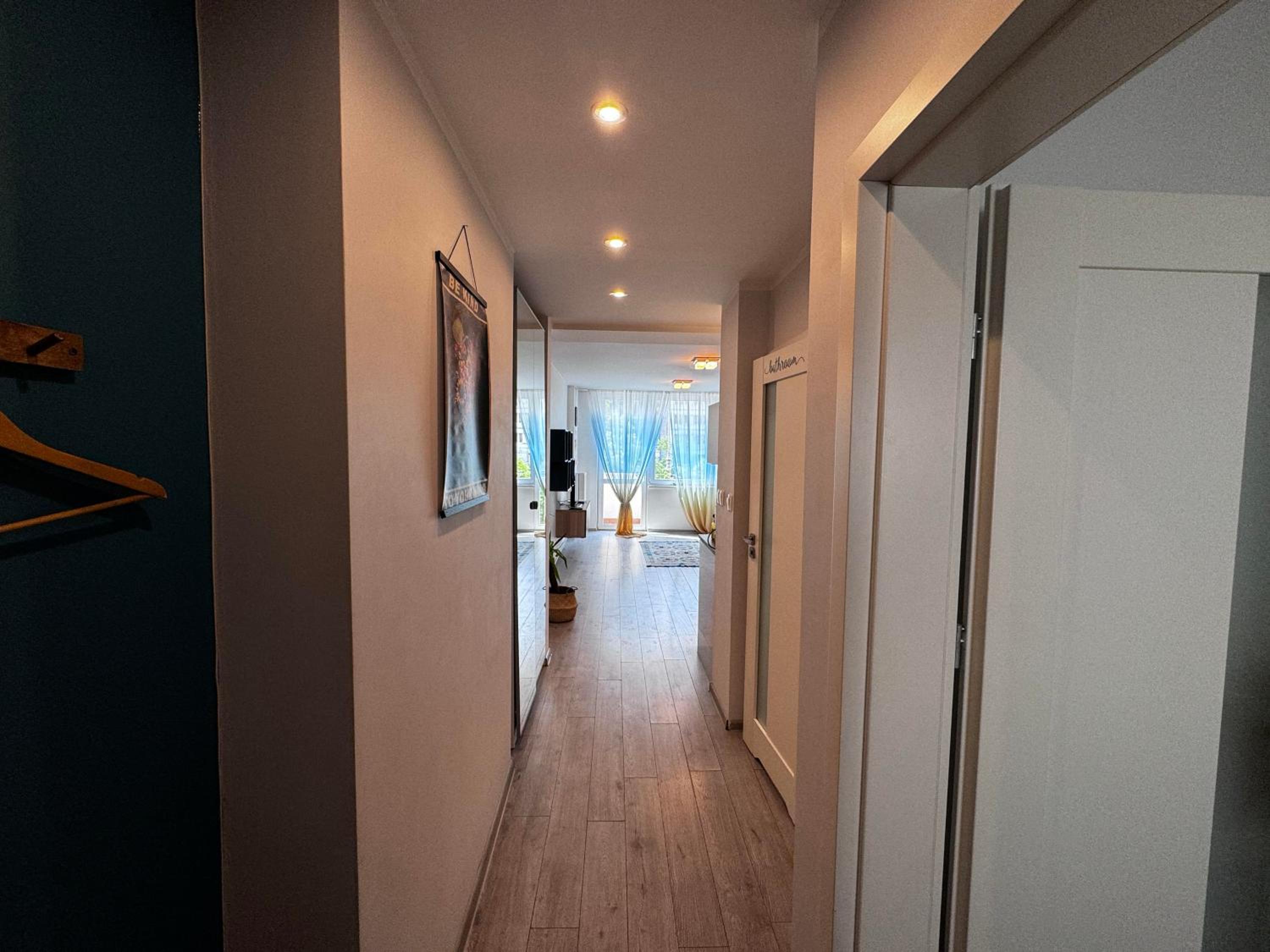 Apartment - Photo 1