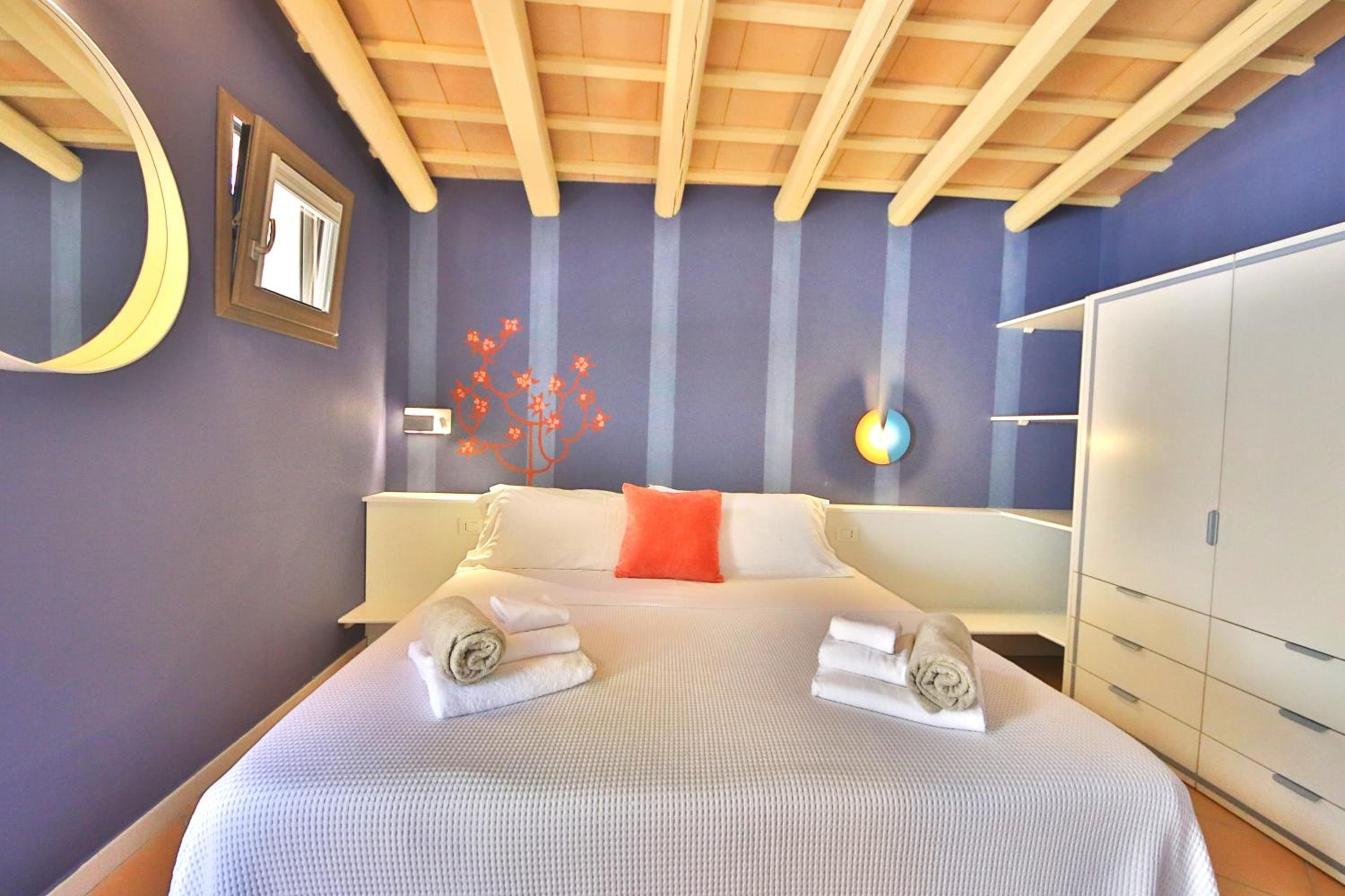 Suite with Spa Bath - Photo 1