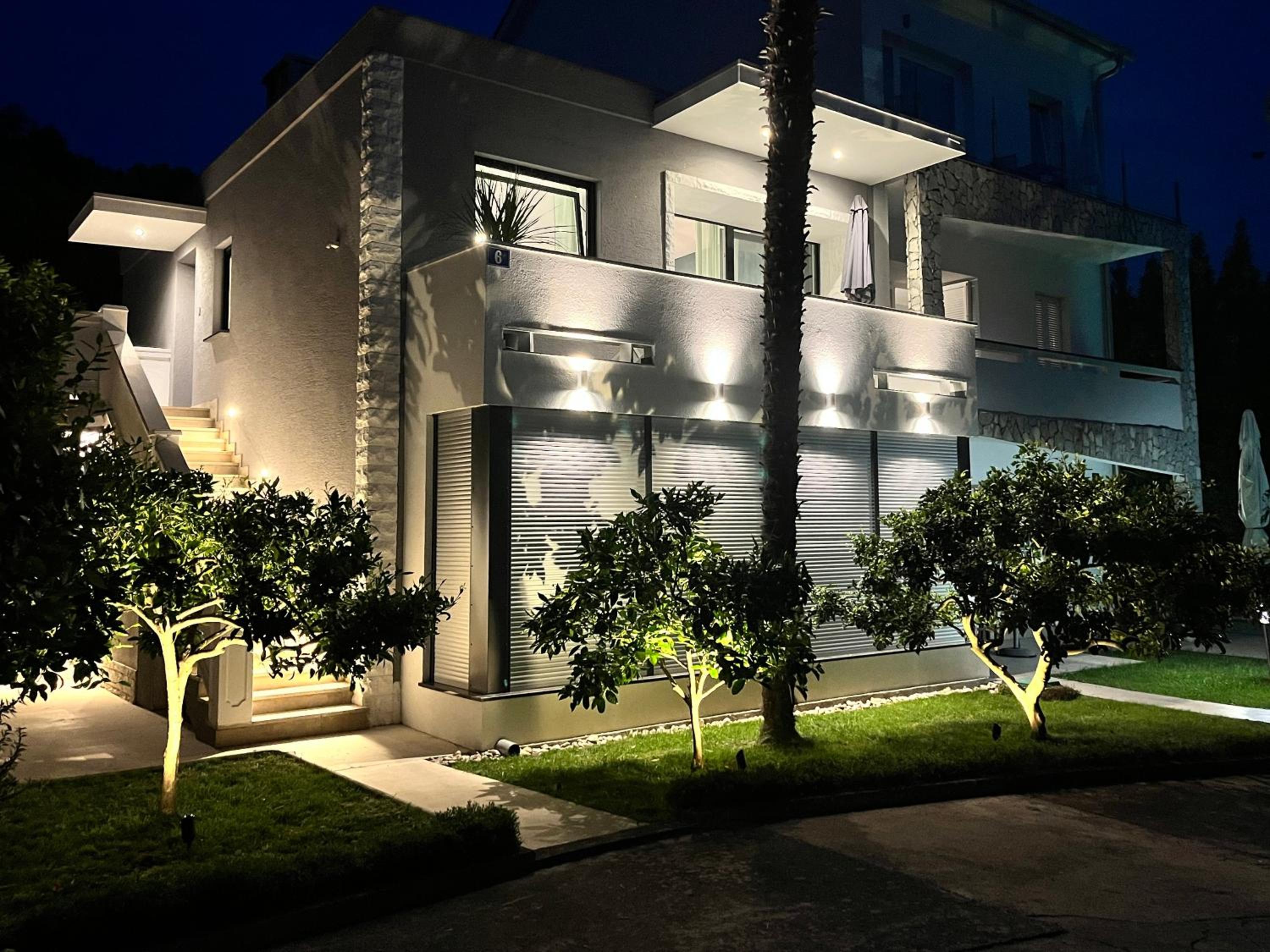 Apartment with Sea View photo 2