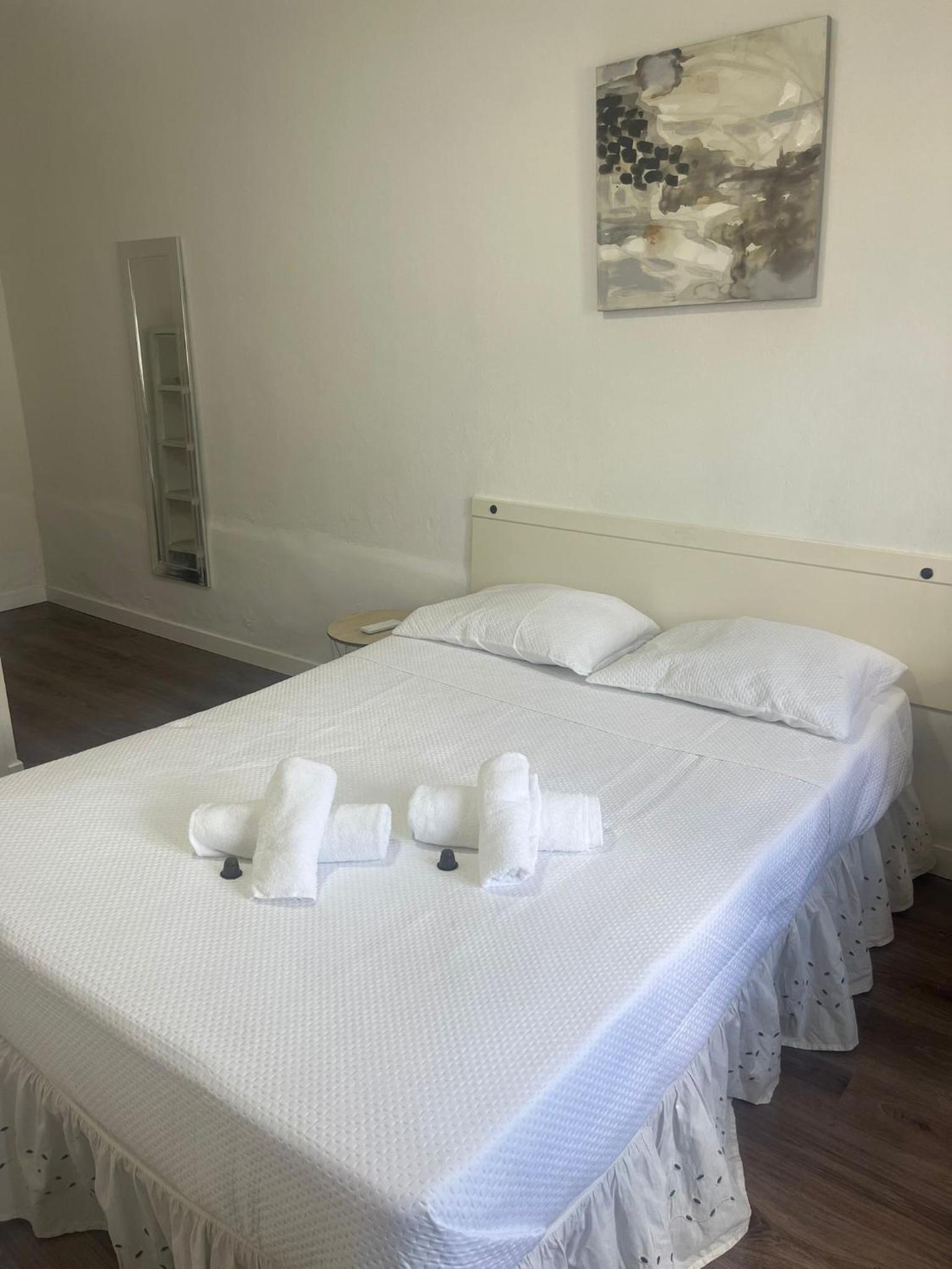Double Room With Private Bathroom photo 2