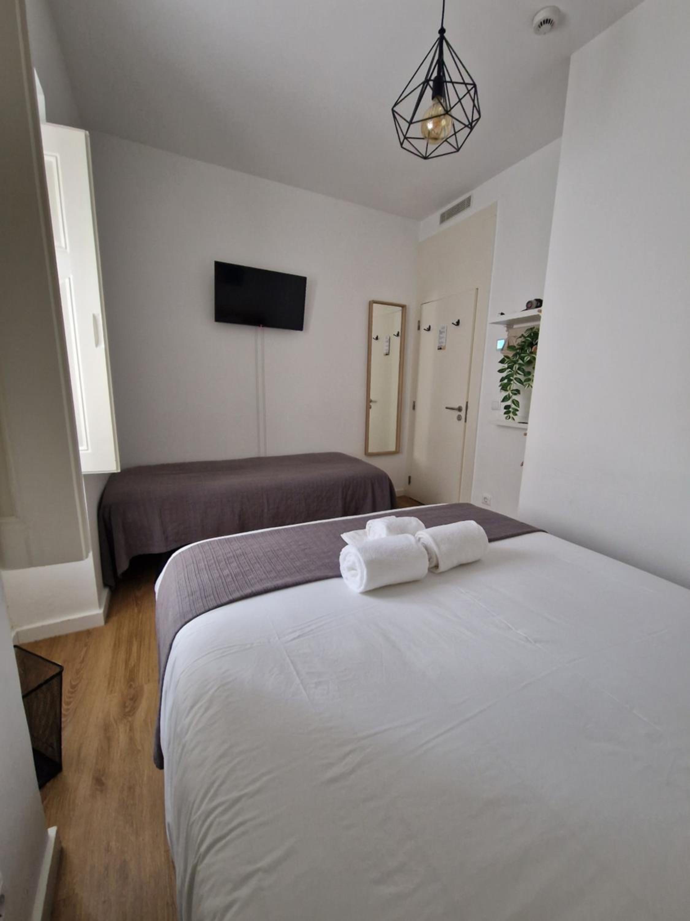 Triple Room with Shared Toilet photo 3