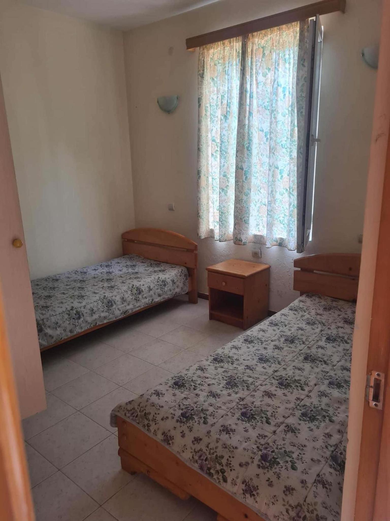 Four-Bedroom House photo 2