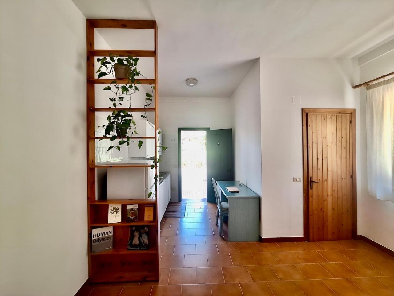 Apartment with Garden View