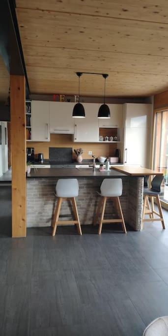 Three-Bedroom House photo 2