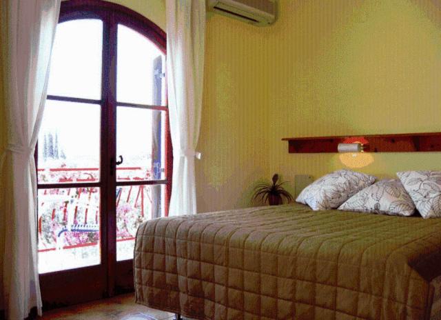 Two-Bedroom Apartment with Garden View photo 1